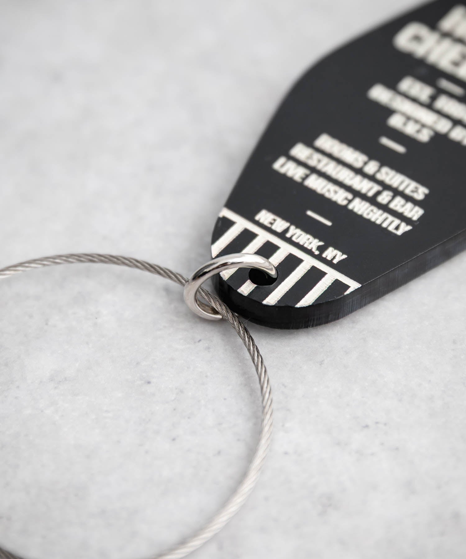Butler Verner Sails 日本製 CHECK IN KEY TAG ワイヤーリングアクリルキーホルダー JA-3088 16239