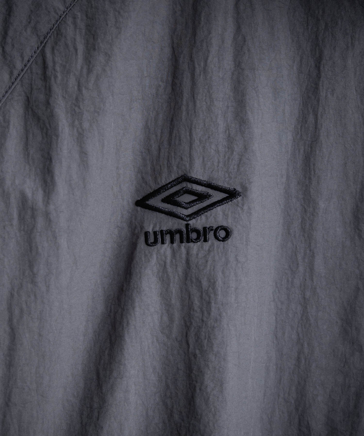 UMBRO アンブロ オーバーサイズパイピングナイロンジャケット/バックプリントトラックジャケット 16393【セットアップ可能】