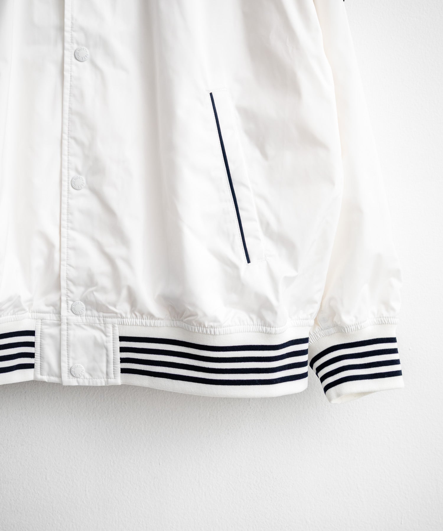 日本未展開モデル THE NORTH FACE ザ・ノースフェイス WHITE LABEL ホワイトレーベル SPORTY BOMBER JACKET/ボマージャケット 15061