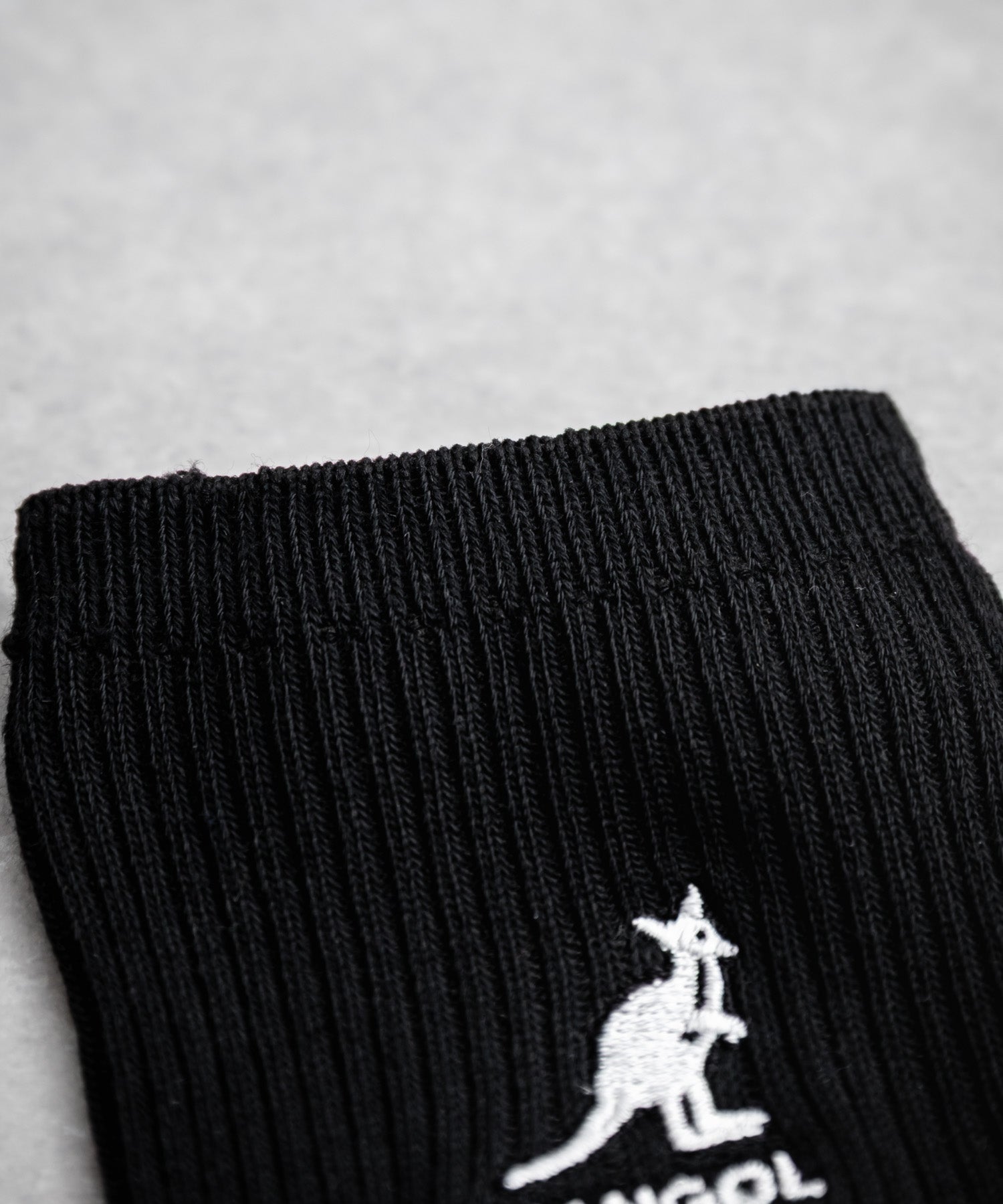 KANGOL カンゴール W's 3P ミドル丈スクールリブソックス/ワンポイント刺繍靴下 15688