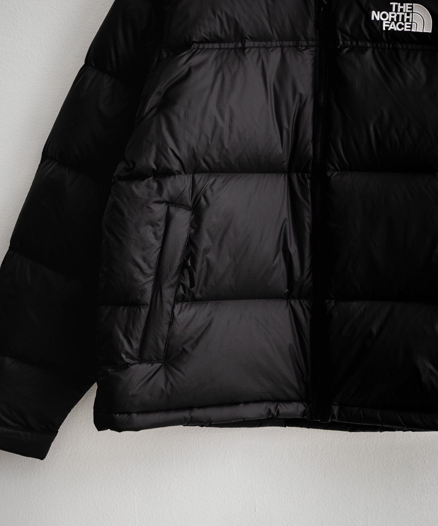 THE NORTH FACE M 1996 RETRO NUPTSE JACKET ザ・ノースフェイス ヌプシダウンジャケット 15352
