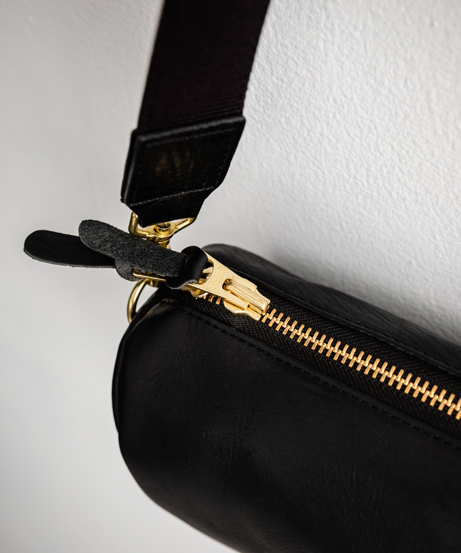 Butler Verner Sails バトラーバーナーセイルズ 日本製 国産 オイルレザーショルダーバッグ JI-3001 15213