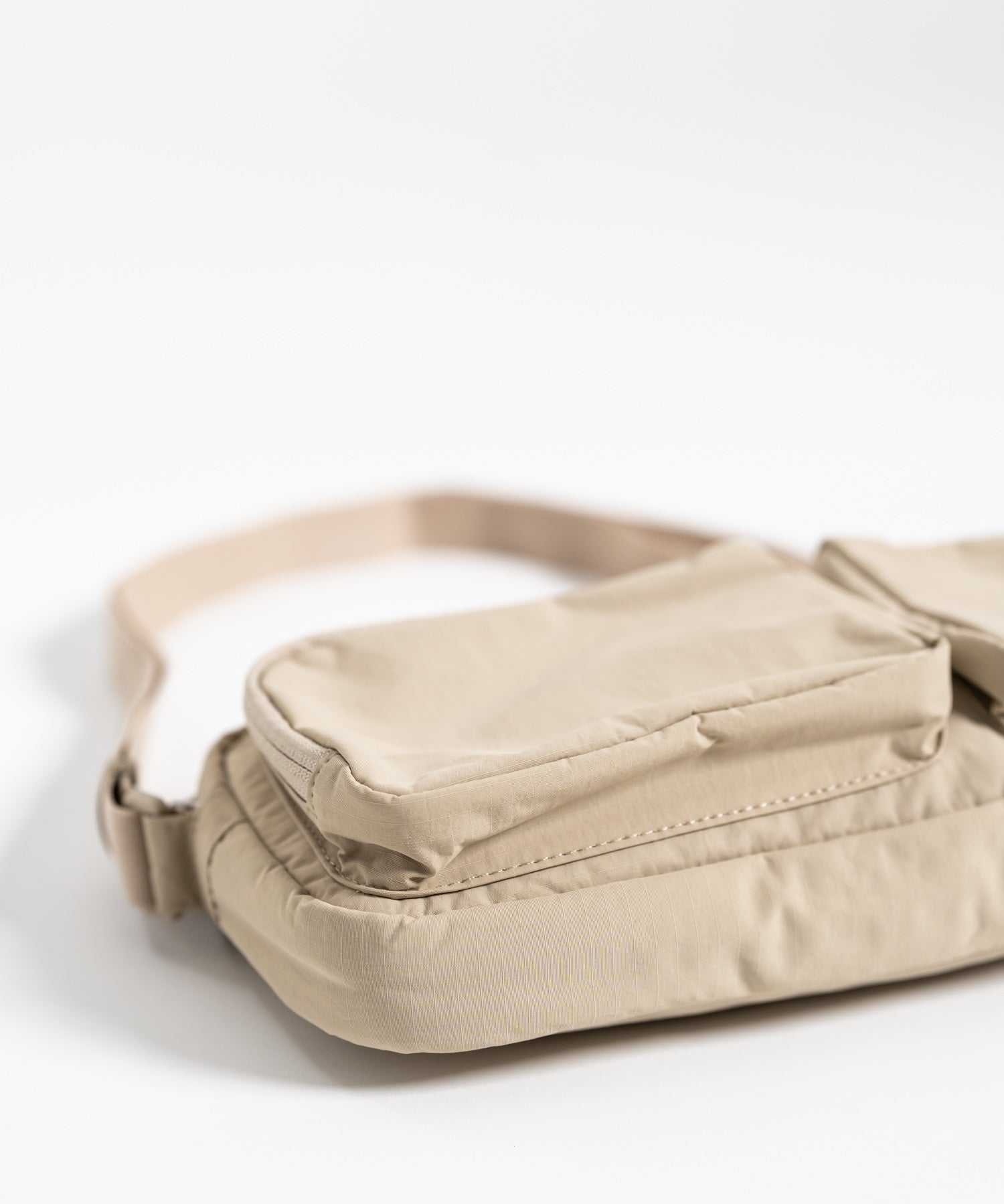 THE NORTH FACE URBAN 2POCKET CROSS BAG 2ポケットクロスバッグ 15877