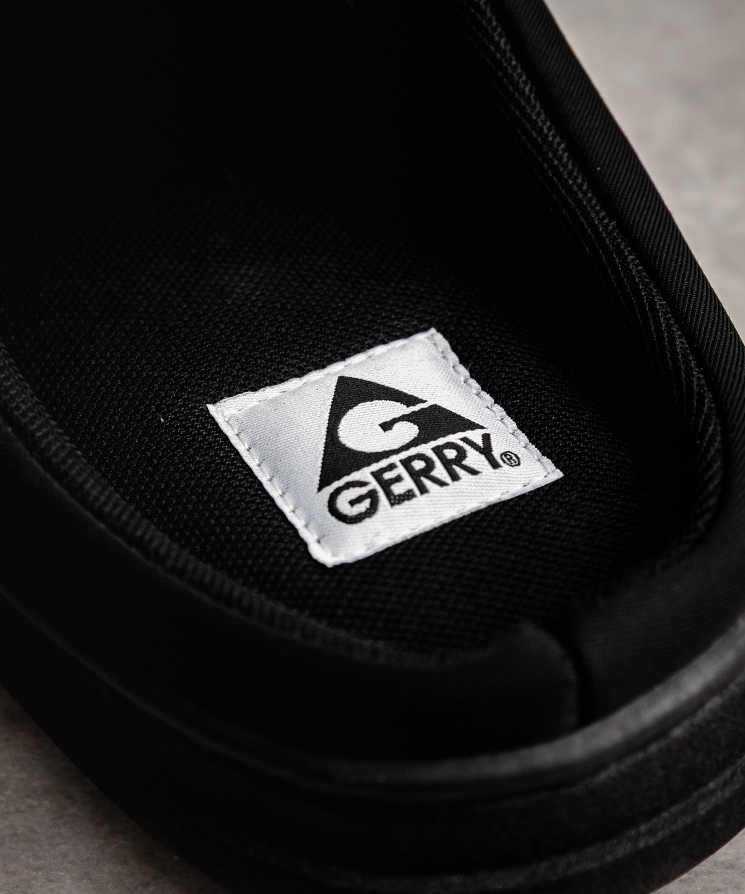 GERRY ジェリー ふかふかインソール モックシューズ サボサンダル裏メッシュ/厚底軽量ワンポイントロゴスリッポン 14843