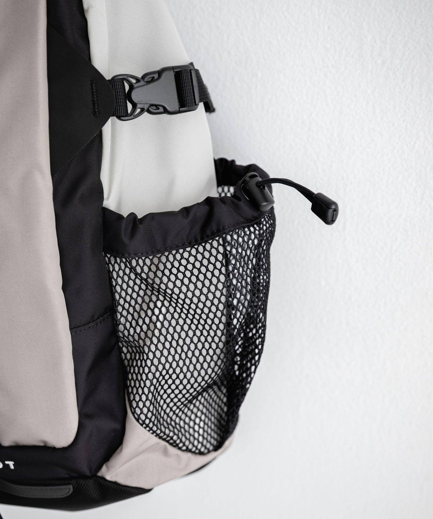 THE NORTH FACE ザ・ノースフェイス HOT SHOT SLING ホットショットスリングバッグ A4収納ワンショルダーバッグ 16389