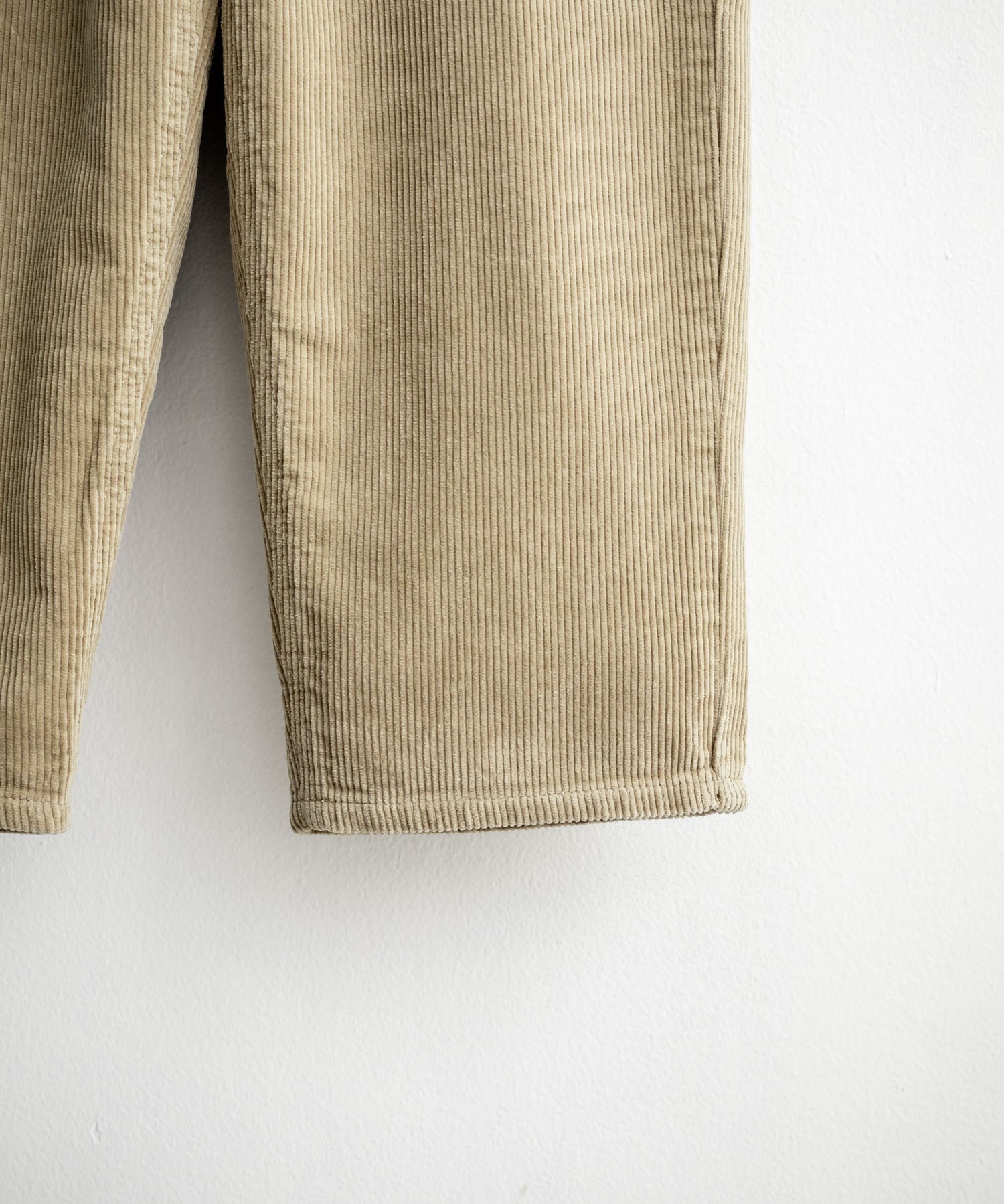 HUF ハフ CROMER CORDUROY PANT ワンポイントロゴ刺繍入りコーデュロイテーパードワイドパンツ 15060