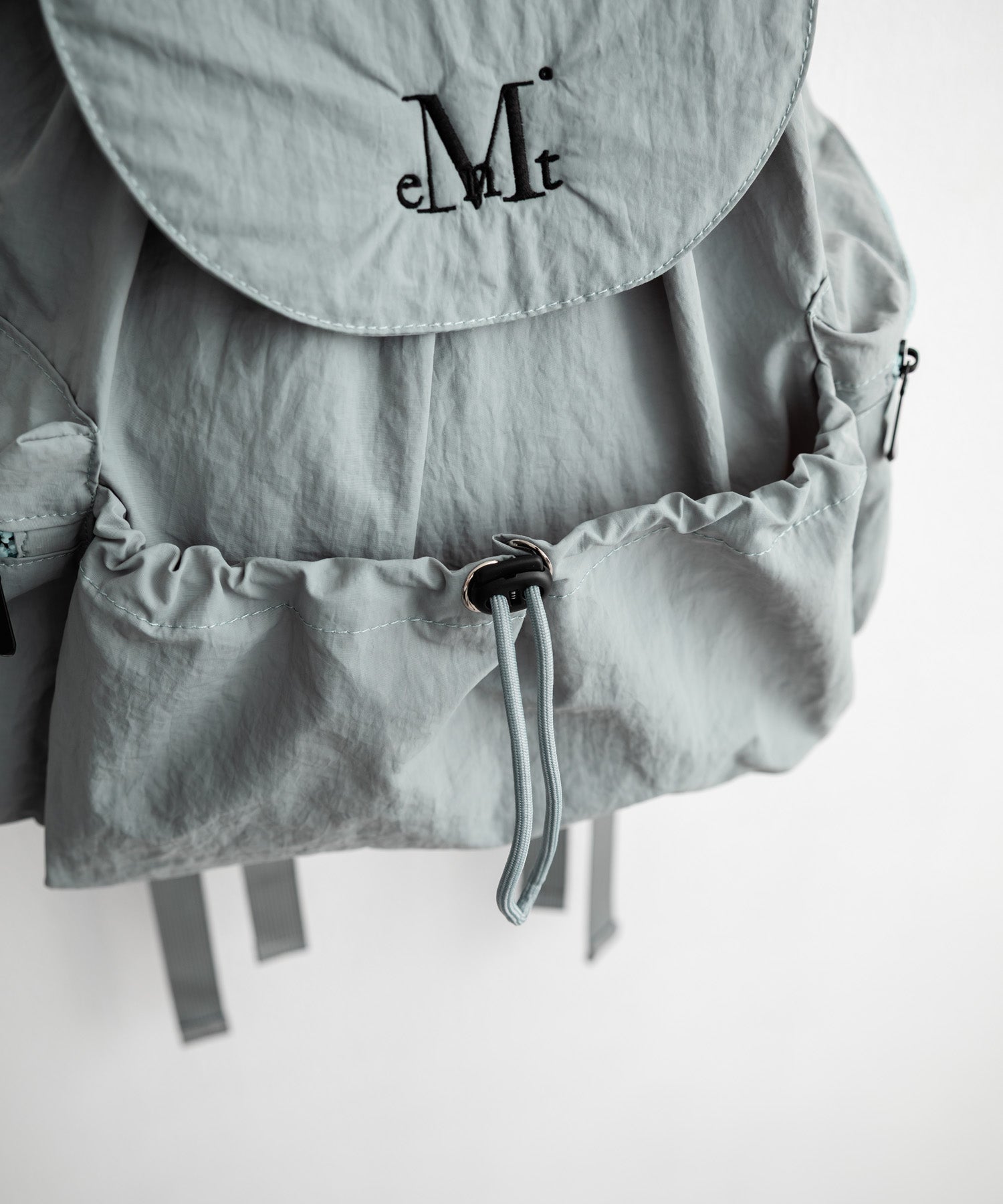 MUCENT TEENS BACK PACK ロゴ刺繍バックパック リュック 16038