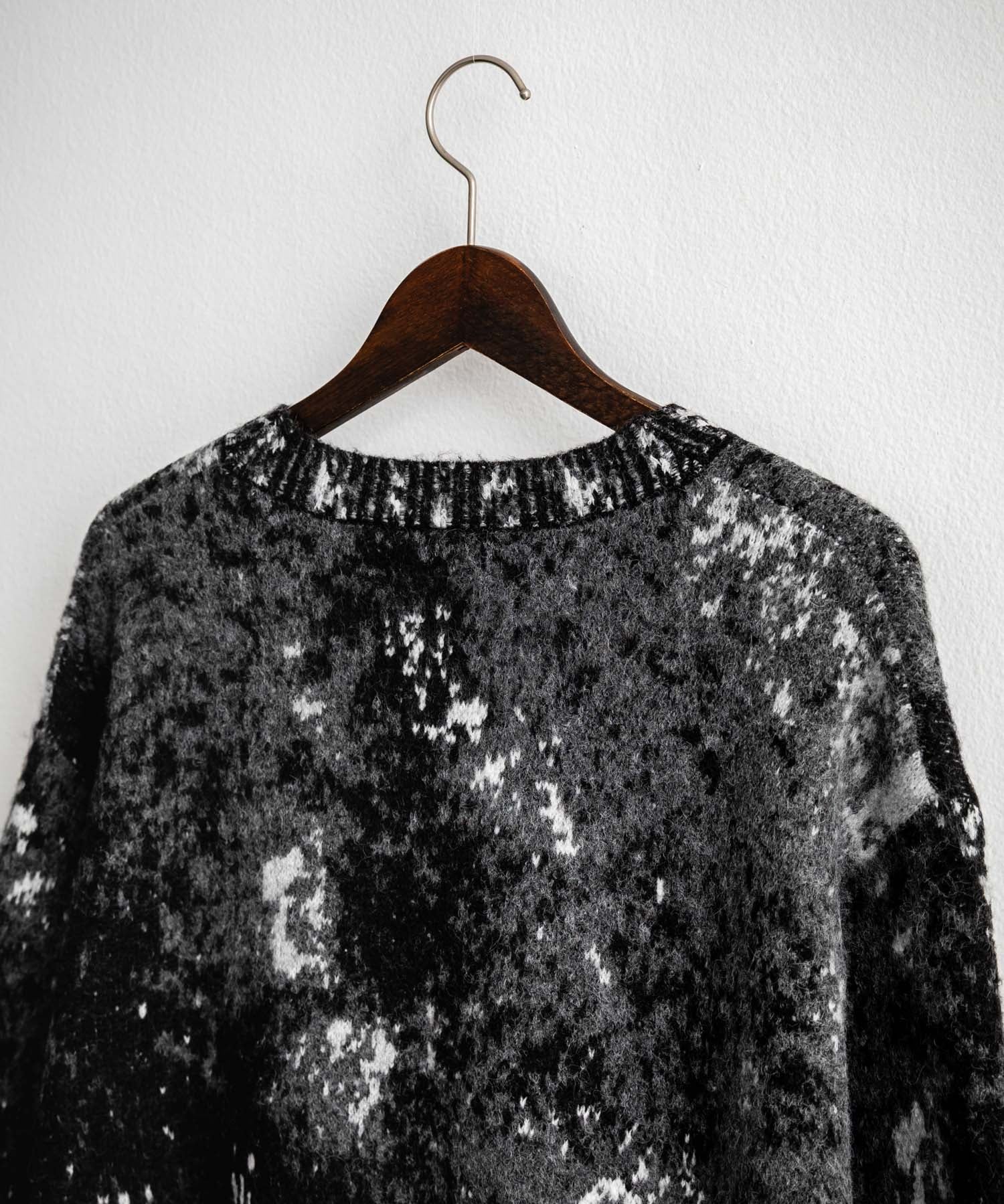 オーバーサイズ5Gジャガード編みアブストラクト柄クルーネックニットセーター 15193