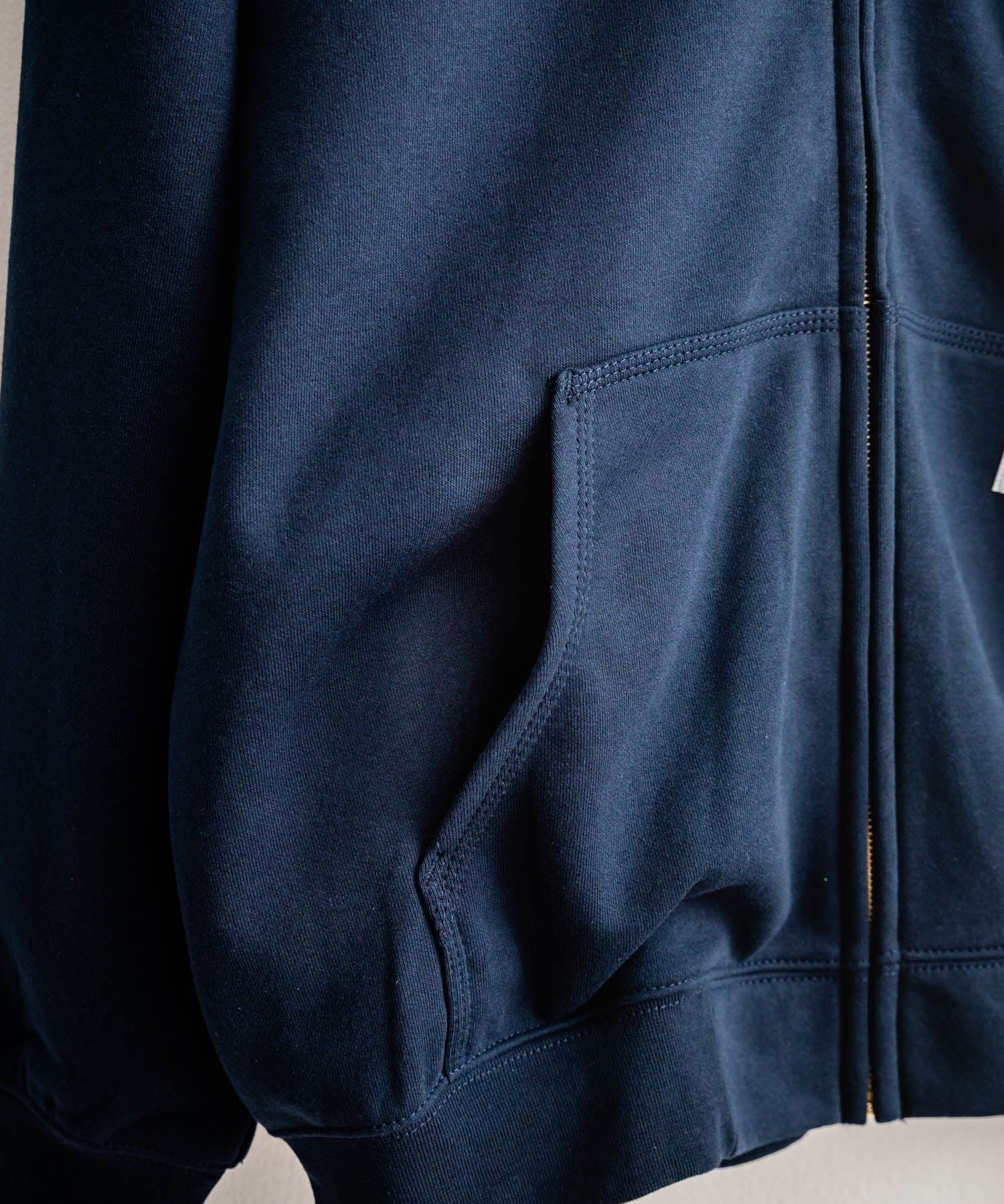 Carhartt カーハート MIDWEIGHT HOODED ZIP-FRONT SWEATSHIRT オーバーサイズ裏起毛長袖フルジップパーカー 15387