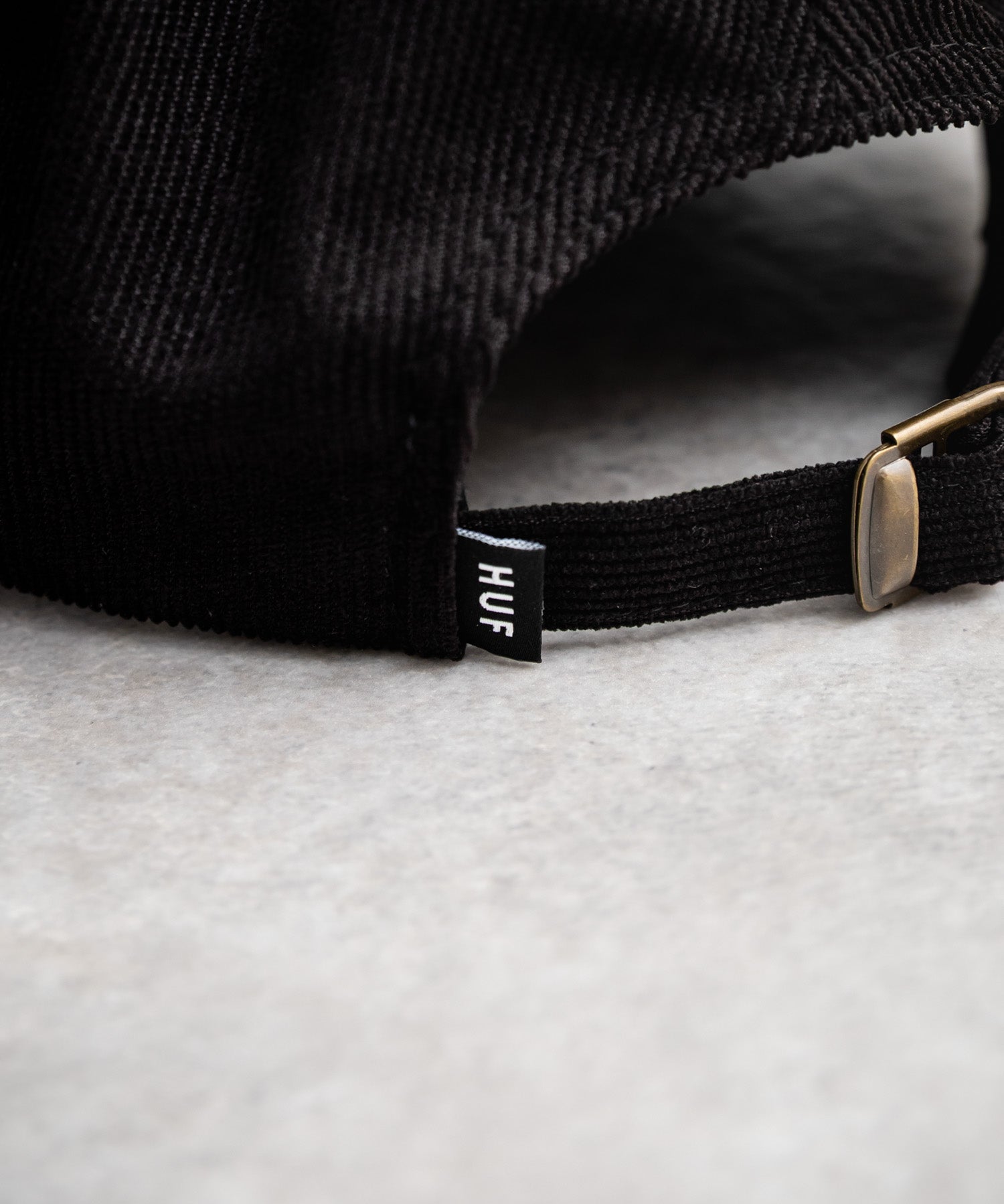 HUF ハフ OG CORDUROY 6-PANEL CV HAT ワンポイントロゴ刺繍コーデュロイキャップ 15022