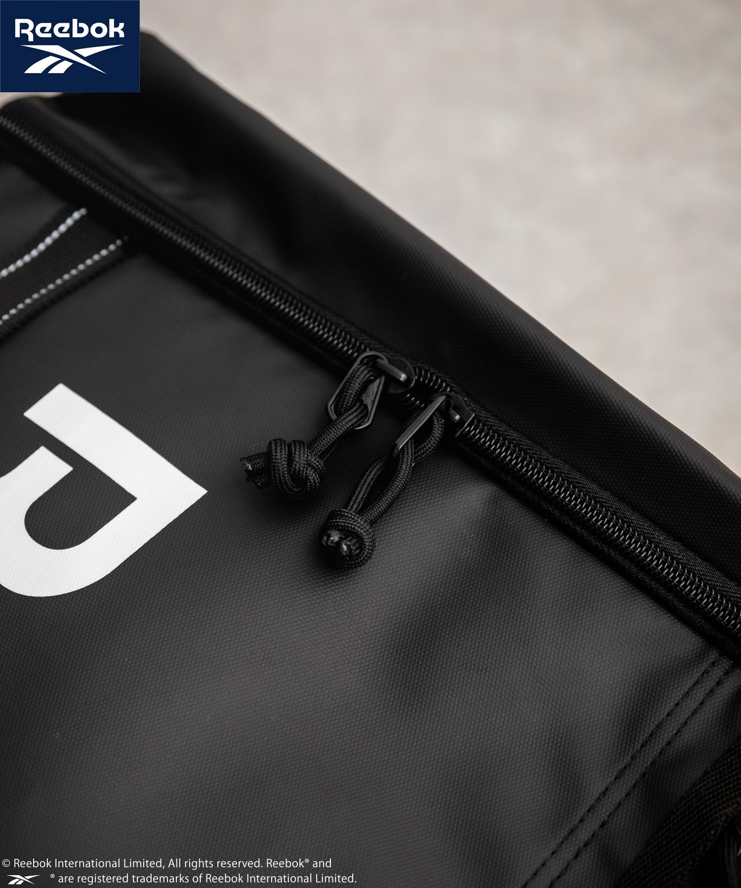 Reebok リーボック ボックスバックパック/ロゴ入りスクエア型A4収納可能大容量リュック 14839