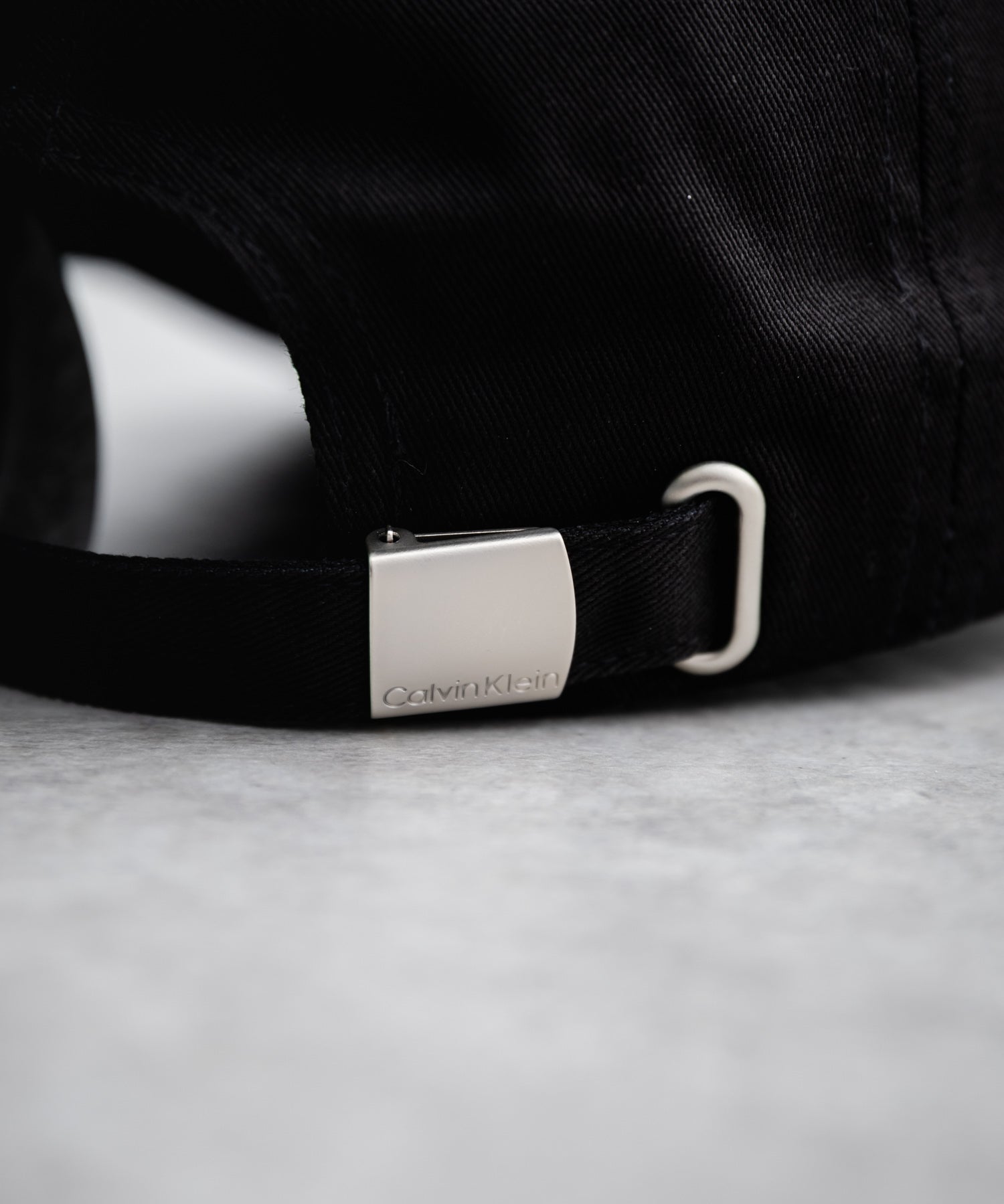 Calvin Klein カルバンクライン LOGO TWILL CAP ワンポイントロゴ刺繍6パネルベースボールキャップ 15931