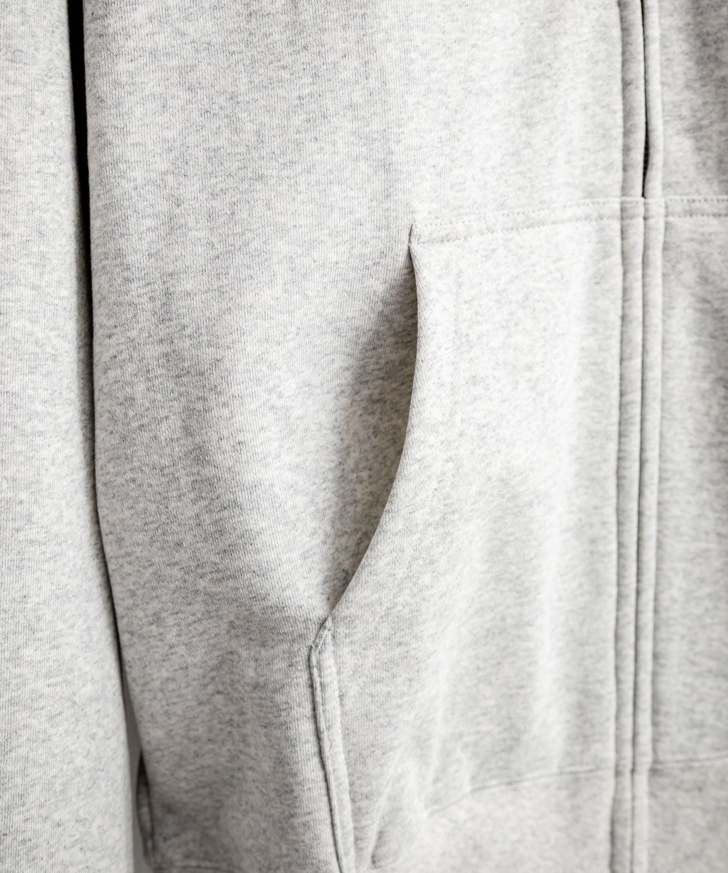 HUF ハフ ALL CAPS F/Z HOODIE オーバーサイズ裏起毛ワンポイントロゴ刺繍フルジップパーカー 15058