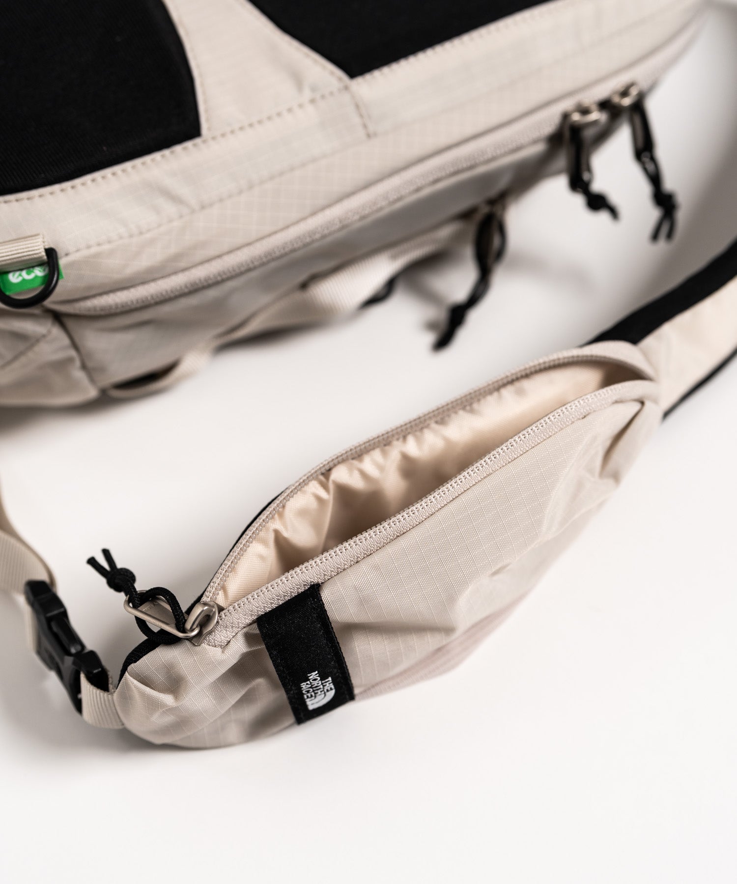 THE NORTH FACE BOREALIS SLING BAG ロゴ刺繍クロスボディバッグ 15880