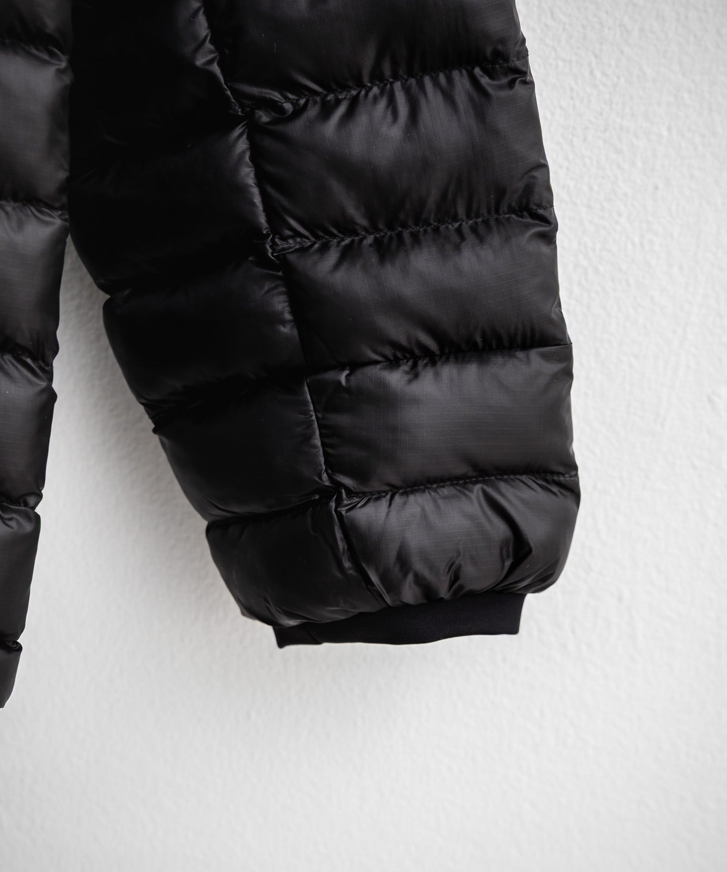 THE NORTH FACE TERRA PEAK HOODIE ポケッタブル薄中綿ナイロンフーディジャケット 16624