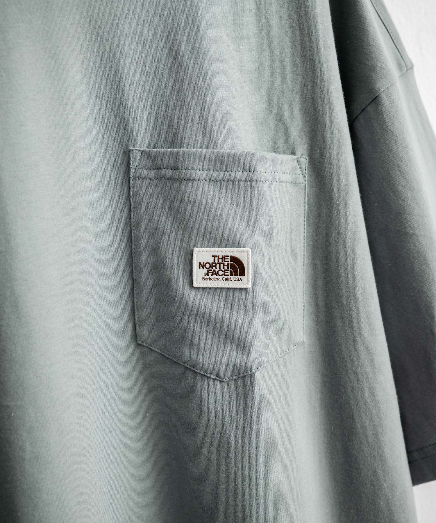 日本未展開モデル THE NORTH FACE ザ・ノースフェイス WHITE LABEL ホワイトレーベル POCKET S/S R/TEE オーバーサイズ胸ポケット付き半袖Tシャツ 16017