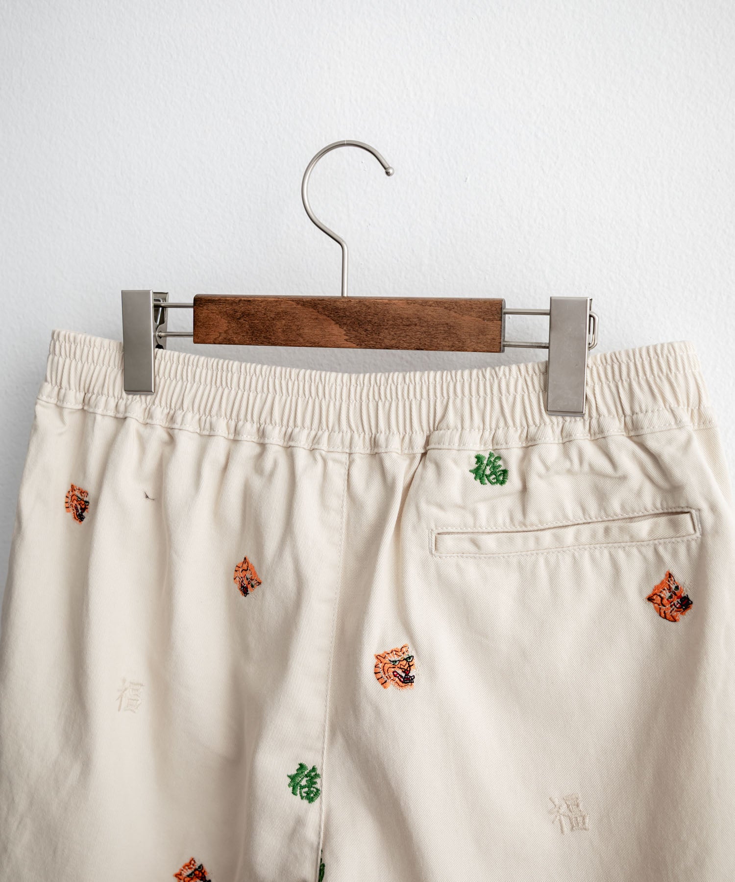 HOUSTON TWILL ALLOVER EMB EASY SHORTS コットンツイル総柄刺繍イージーワイドショートパンツ 16179