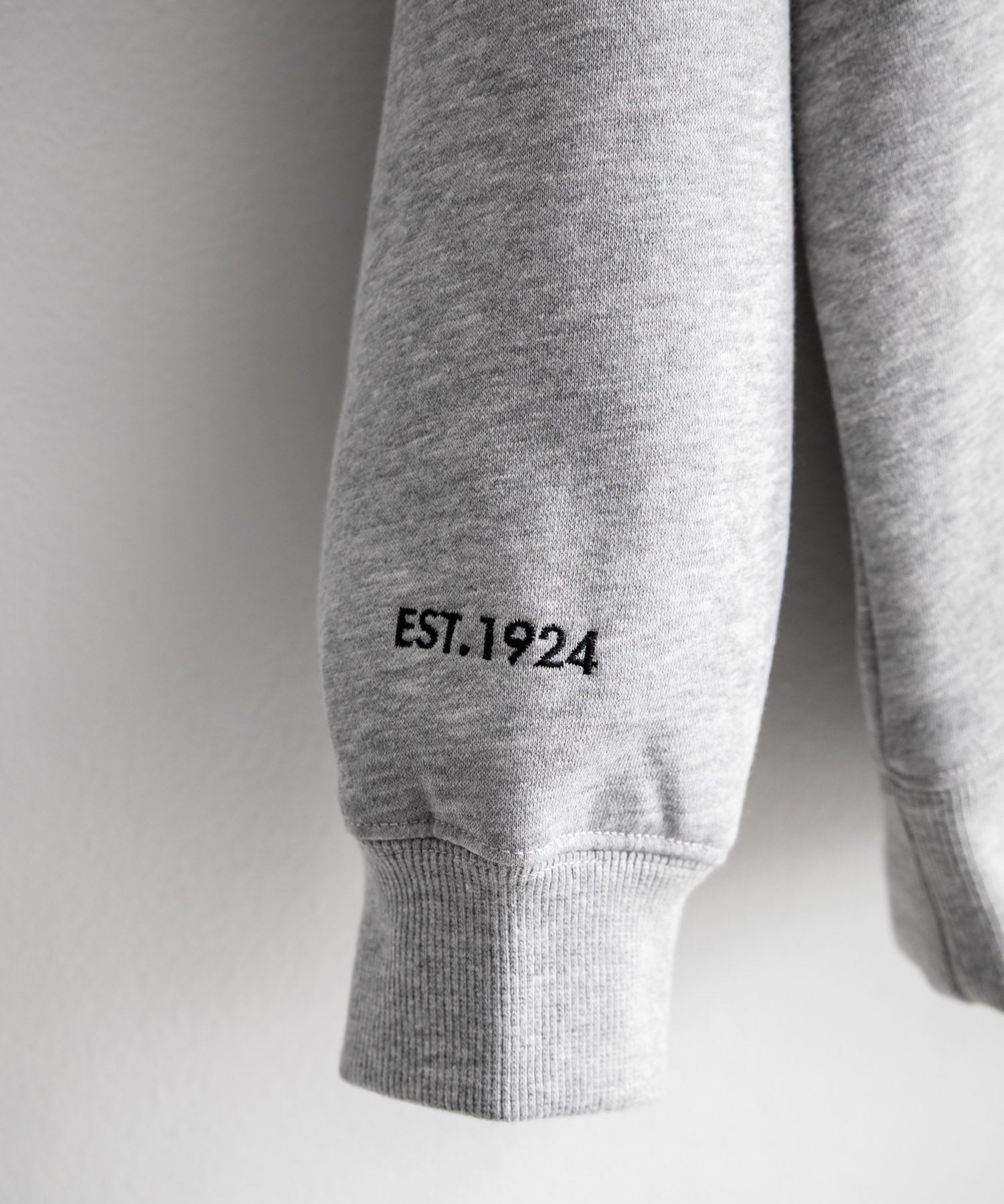 UMBRO アンブロ 別注コラボ オーバーサイズ裏起毛ワンポイントロゴ刺繍ハーフジップ長袖スウェット 16032