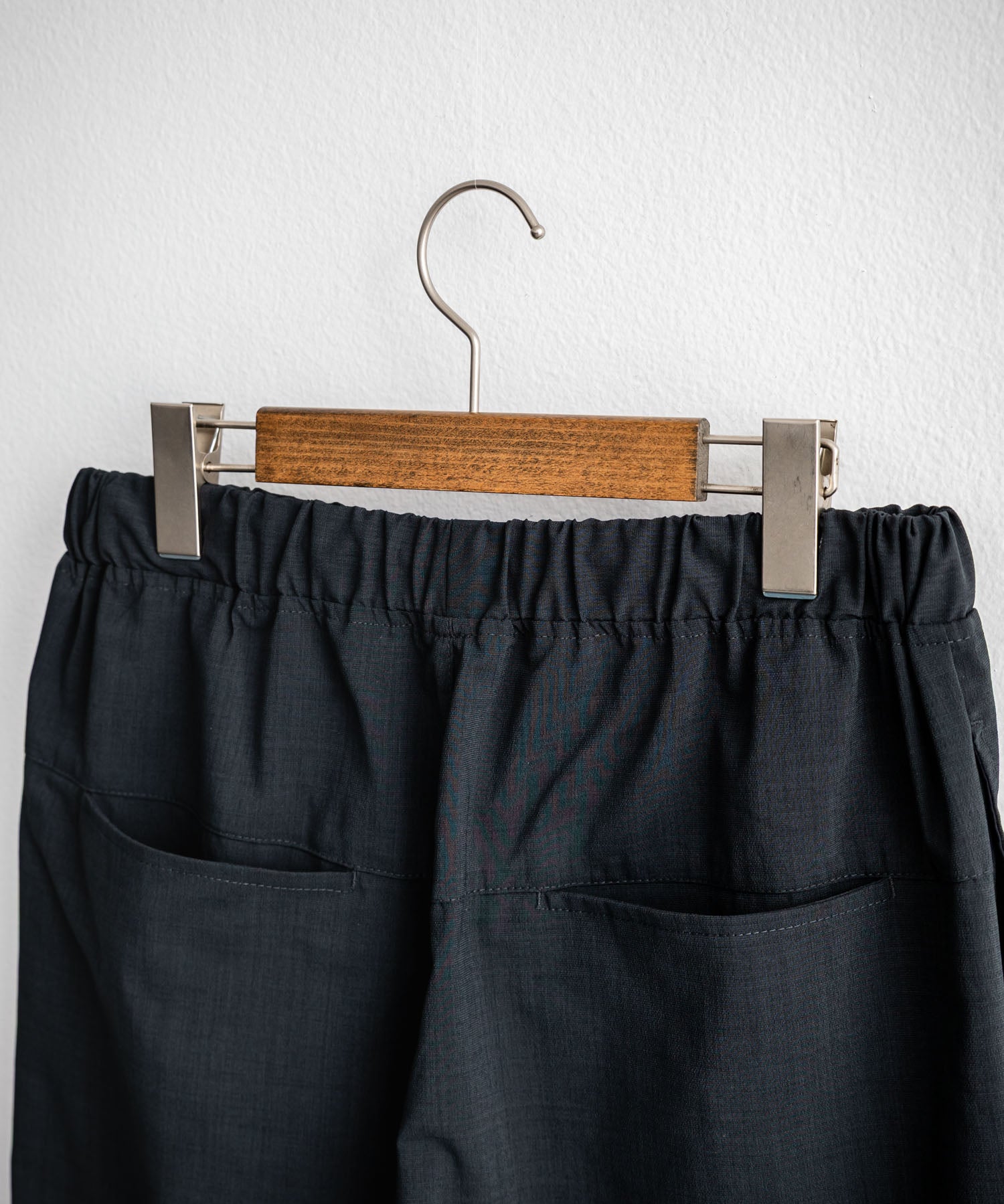 新色追加 接触冷感多機能素材リネンライク アンクルテーパードイージーパンツ 15482