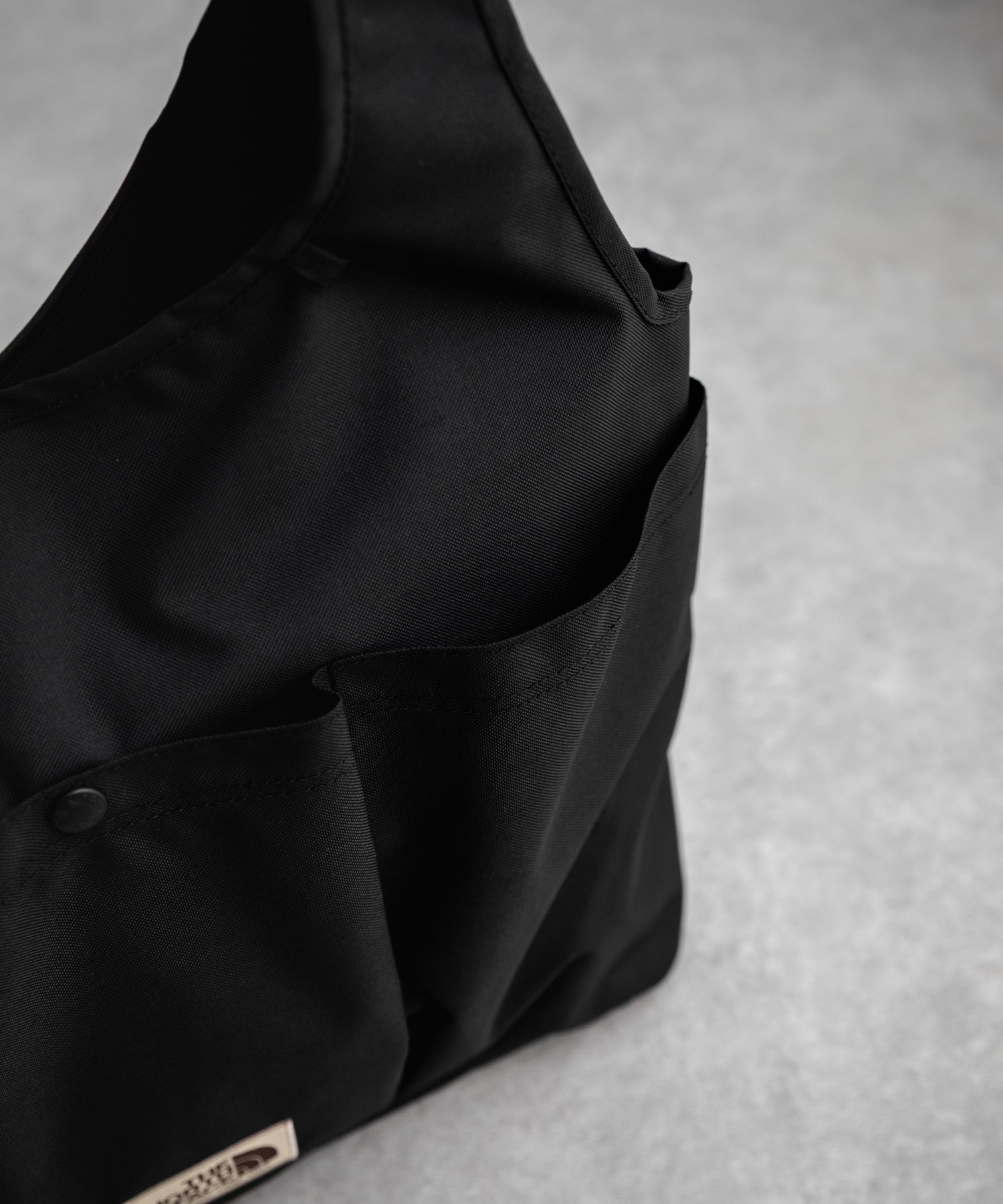THE NORTH FACE WHITE LABEL WL TRIG BAG ナイロンデニムワンポイントロゴショルダートートバッグ 16204
