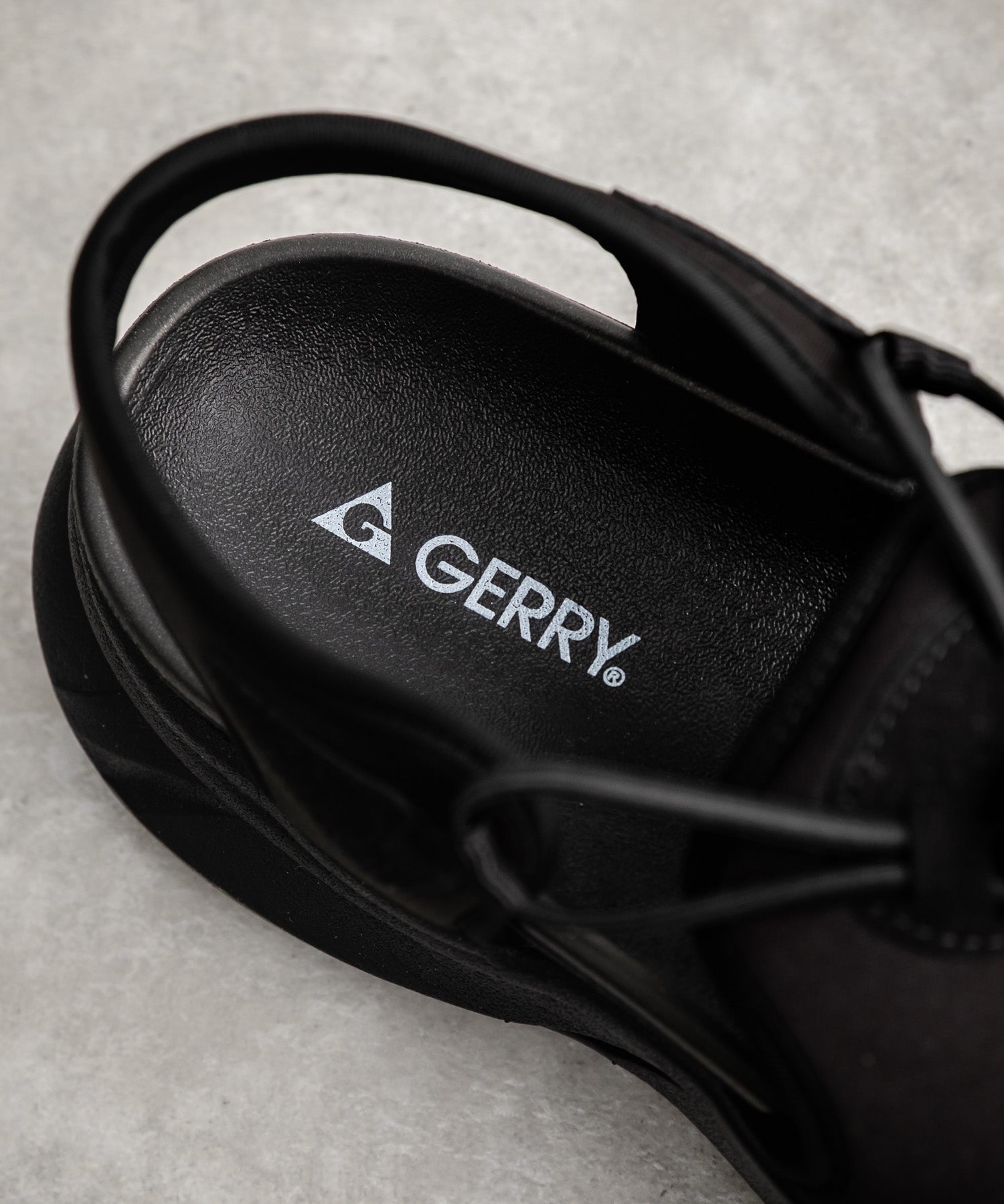 GERRY ジェリー ライトウェイトレースアップ厚底スニーカーサンダル 15971