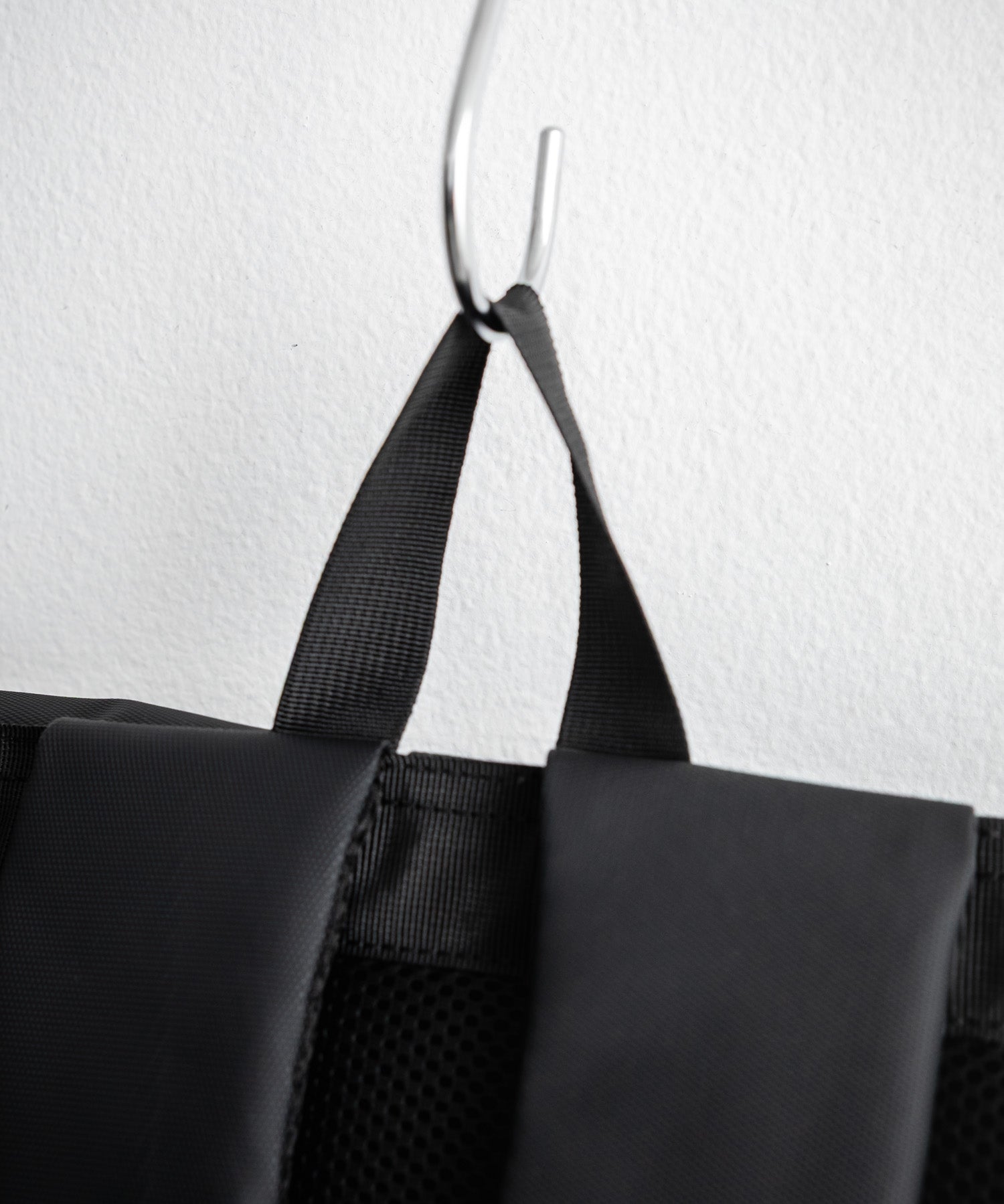 ロールトップアーバンフラップデイパック/バックパック/リュック 15512