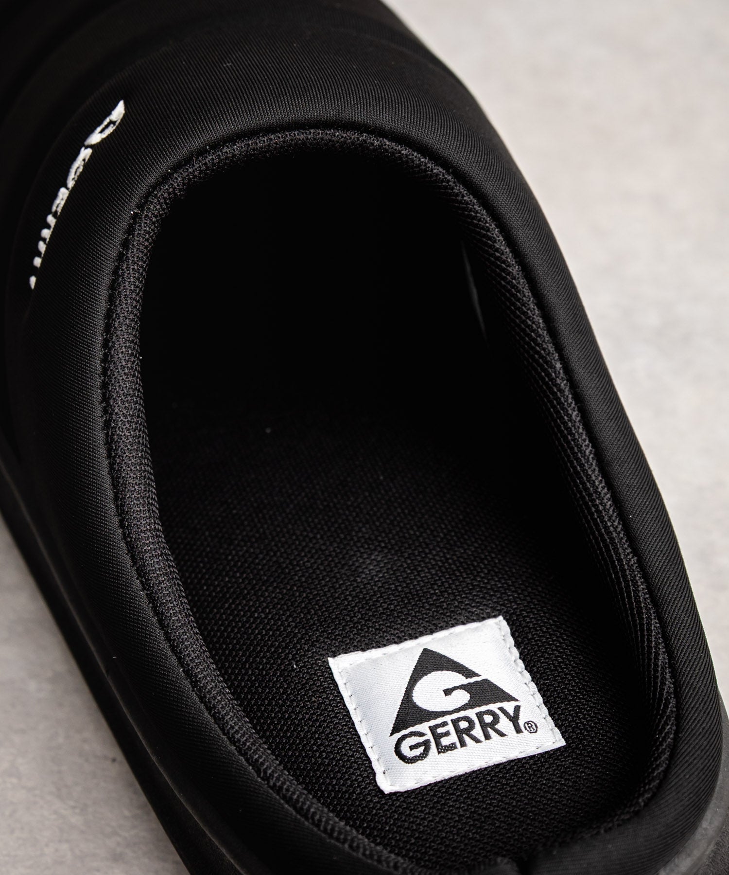 GERRY ジェリー ふかふかインソール モックシューズ サボサンダル裏メッシュ/厚底軽量ワンポイントロゴスリッポン 14843