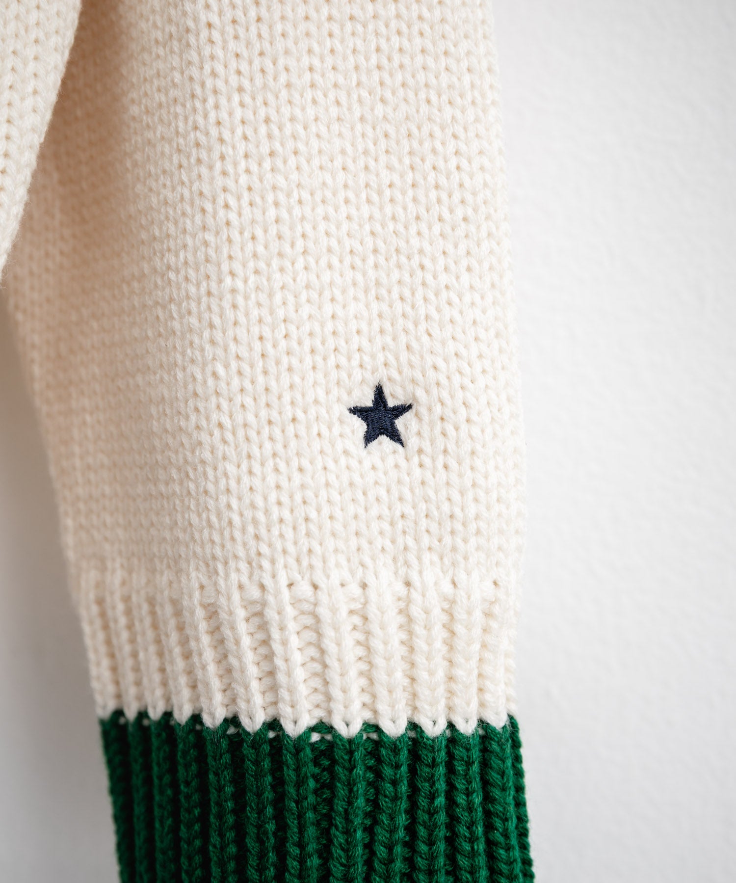 CONVERSE コンバース オーバーサイズローゲージクルーネック長袖ロゴニットセーター 16559
