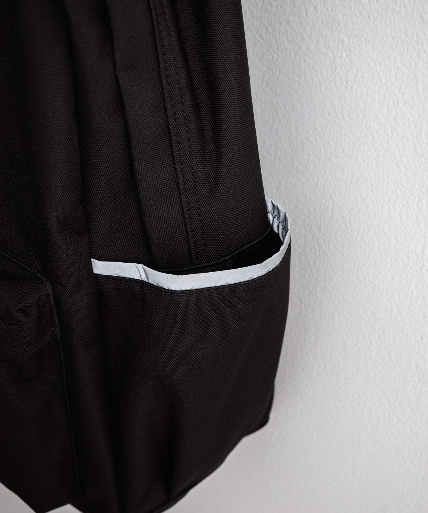 Carhartt カーハート CLASSIC BACKPACK クラシックバックパック/ワンポイントロゴリュック 15538