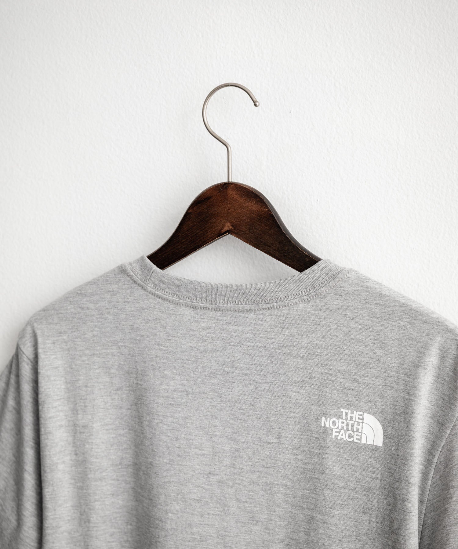 THE NORTH FACE ザ・ノースフェイス M EVO HLF DME REG SS TEE ロゴプリントレギュラーフィット半袖Tシャツ 15818