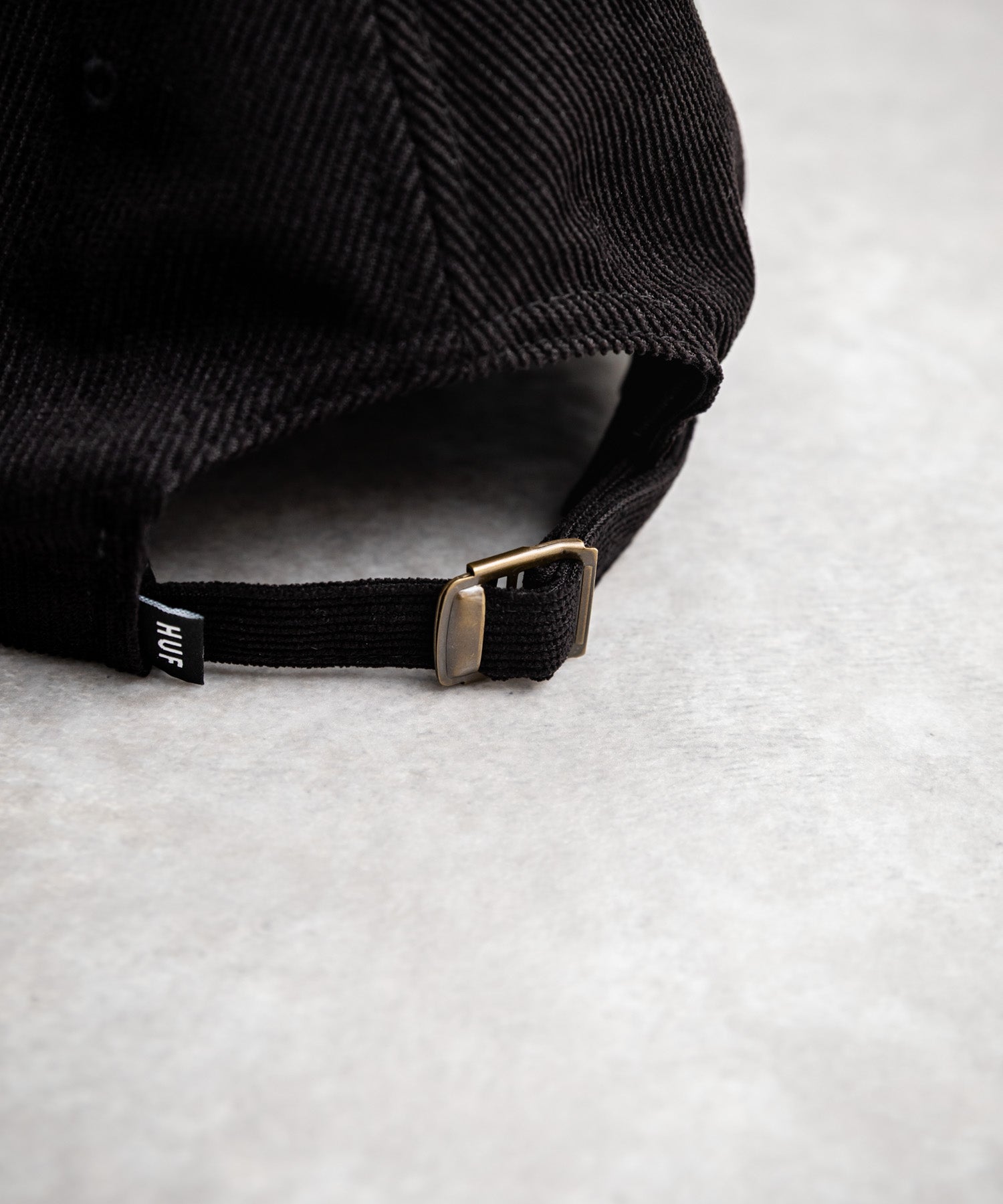 HUF ハフ OG CORDUROY 6-PANEL CV HAT ワンポイントロゴ刺繍コーデュロイキャップ 15022