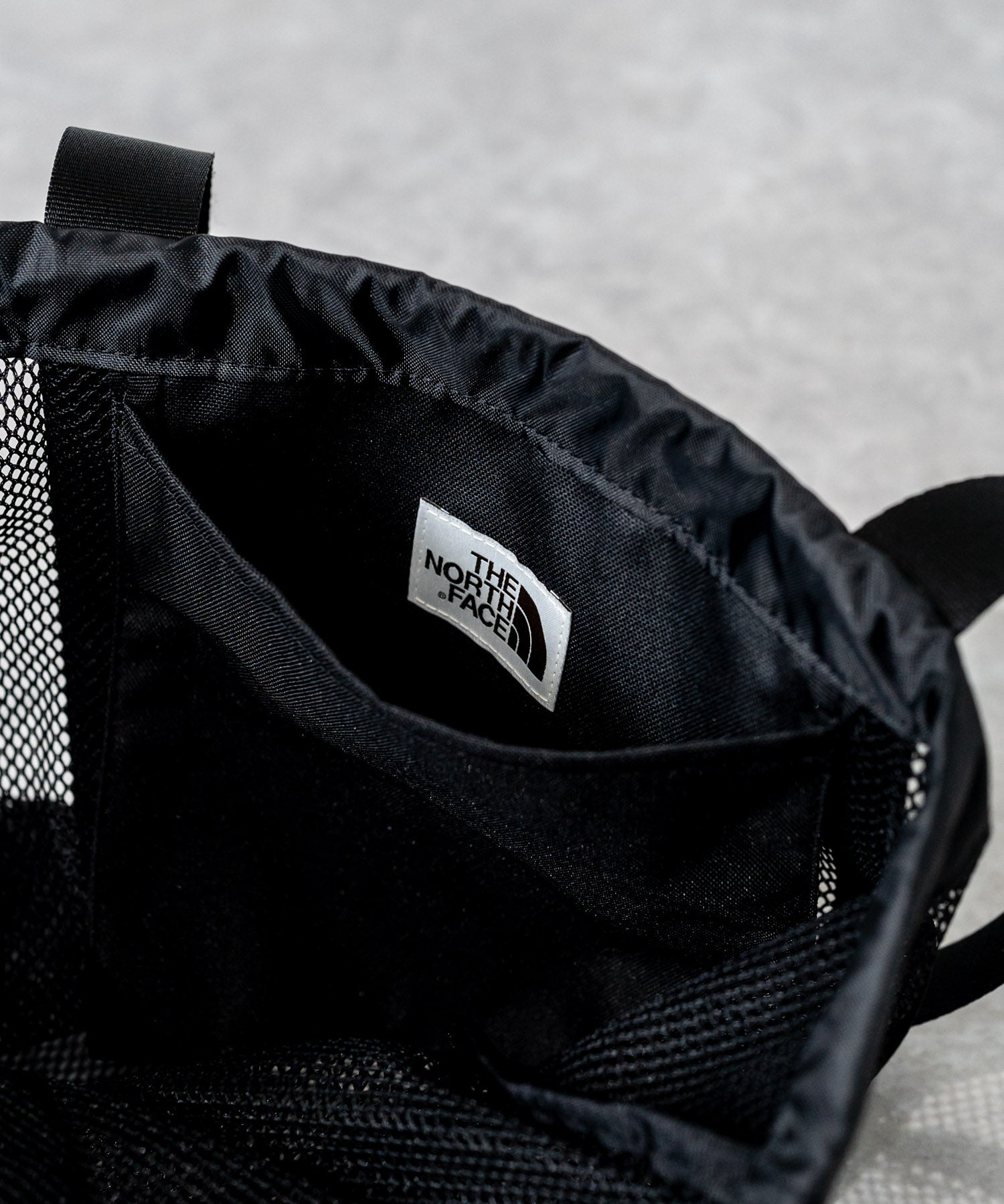 THE NORTH FACE WL MESH BAG/ノースフェイス ホワイトレーベル メッシュショルダーバッグ 巾着 韓国限定 13631