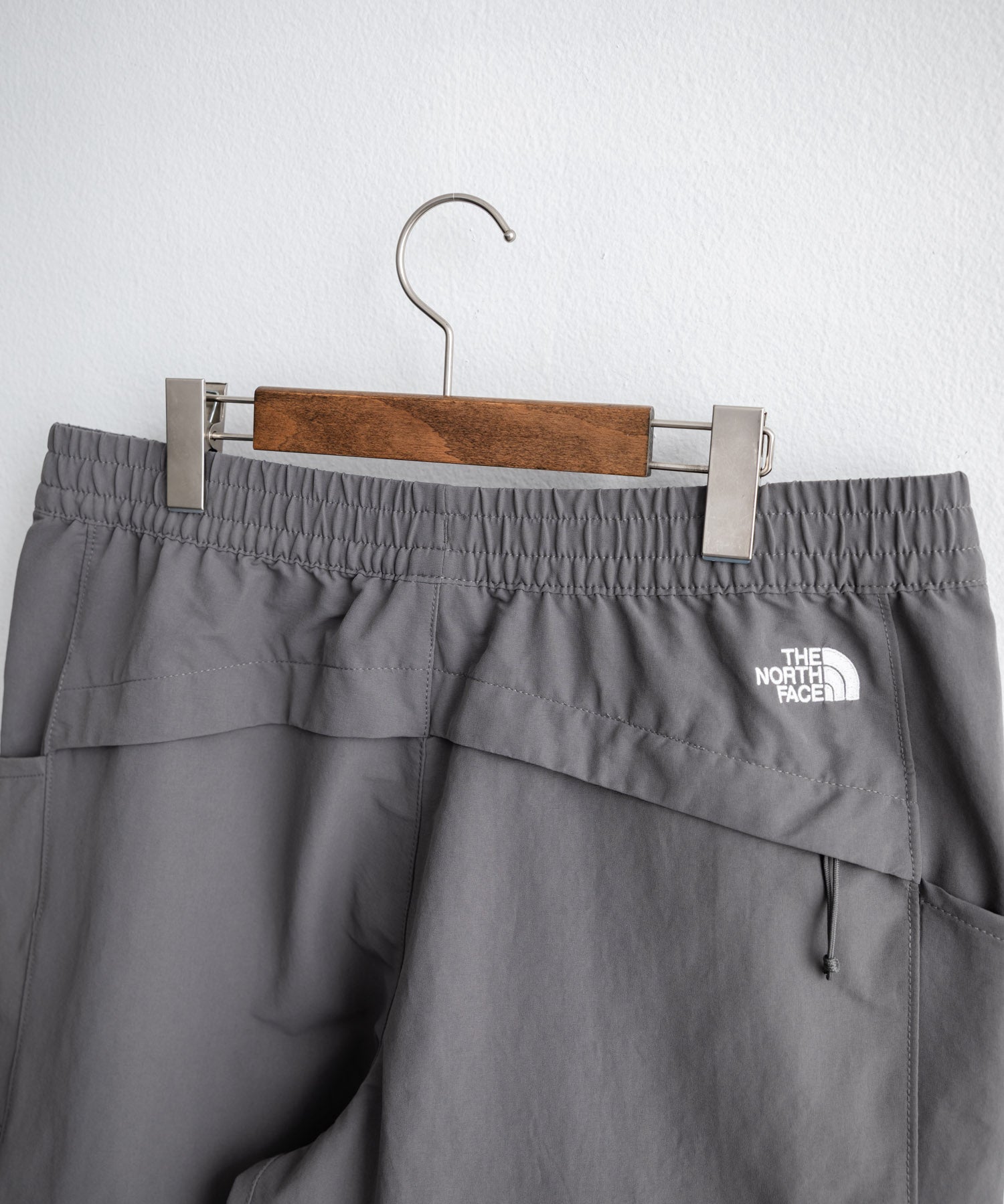 THE NORTH FACE ザ・ノースフェイス M CASUAL CARGO SHORT - AP ワンポイントロゴ刺繍イージーカーゴショートパンツ/ハーフパンツ 16248