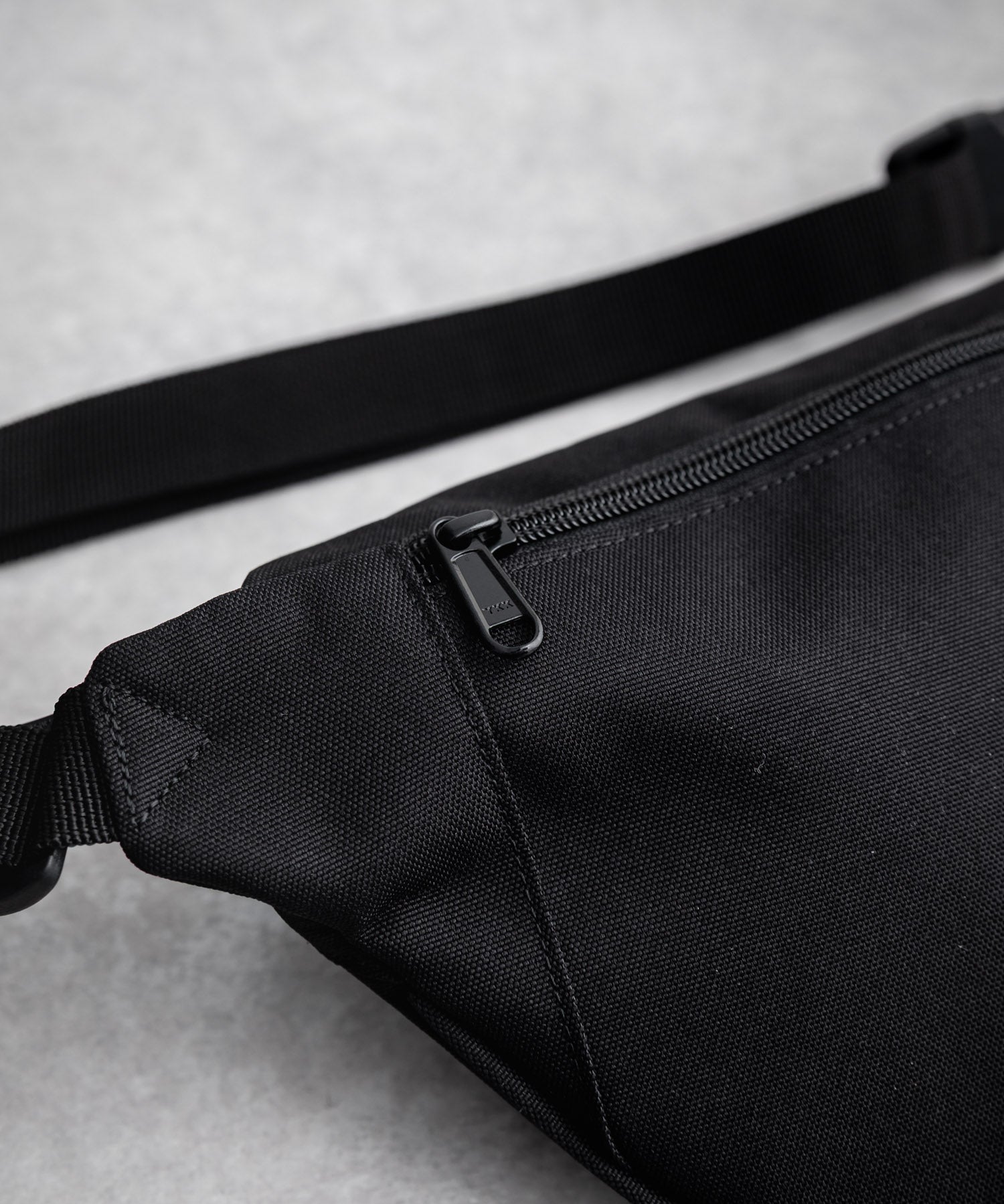 Carhartt カーハート JAKE HIP BAG ショルダークロスボディバッグ/撥水ワンポイントロゴヒップバッグ 16395