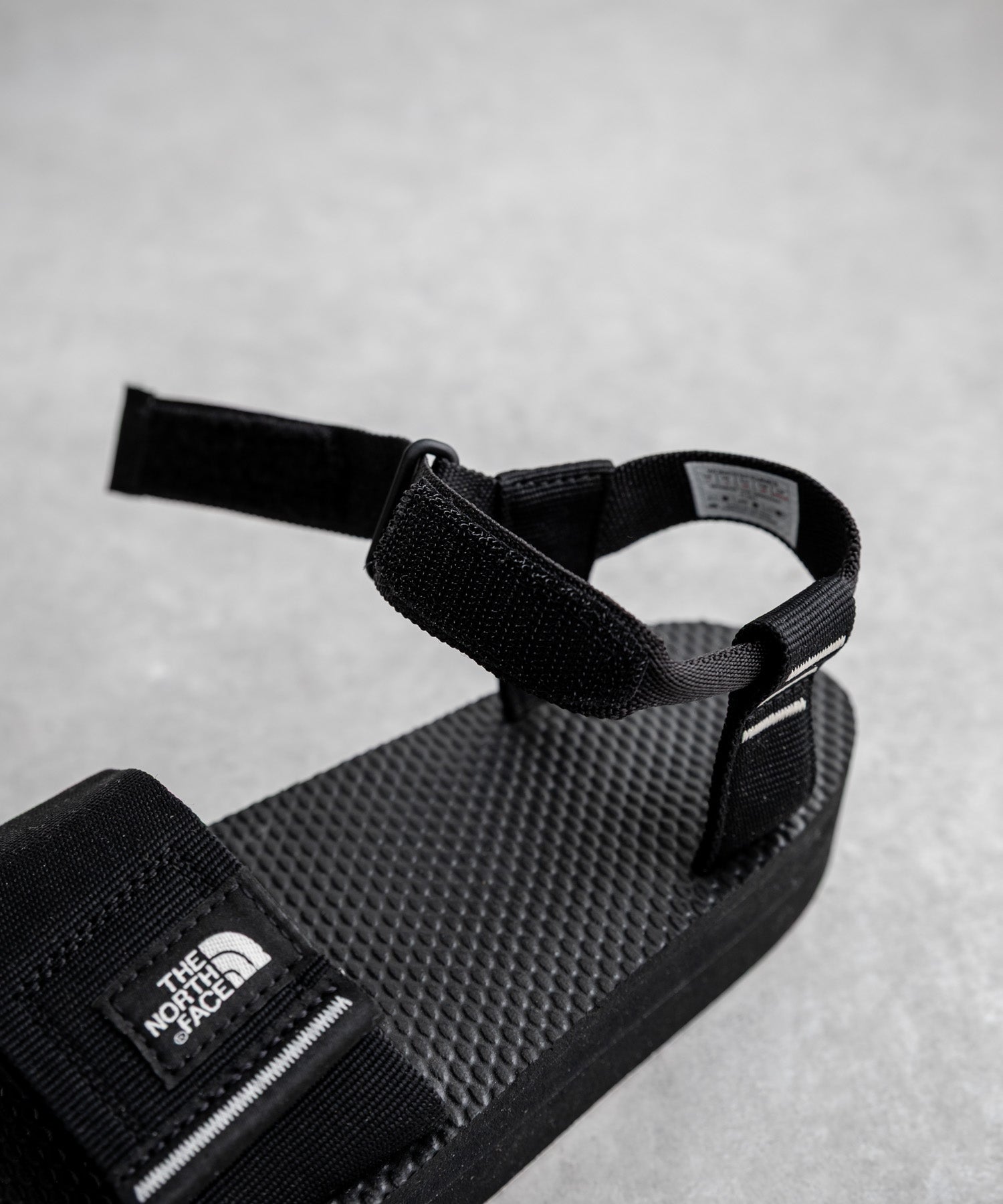 THE NORTH FACE W SKEENA SANDAL PLATFORM オンライン限定 ワンポイントロゴボリュームソール厚底スポーツサンダル 16220