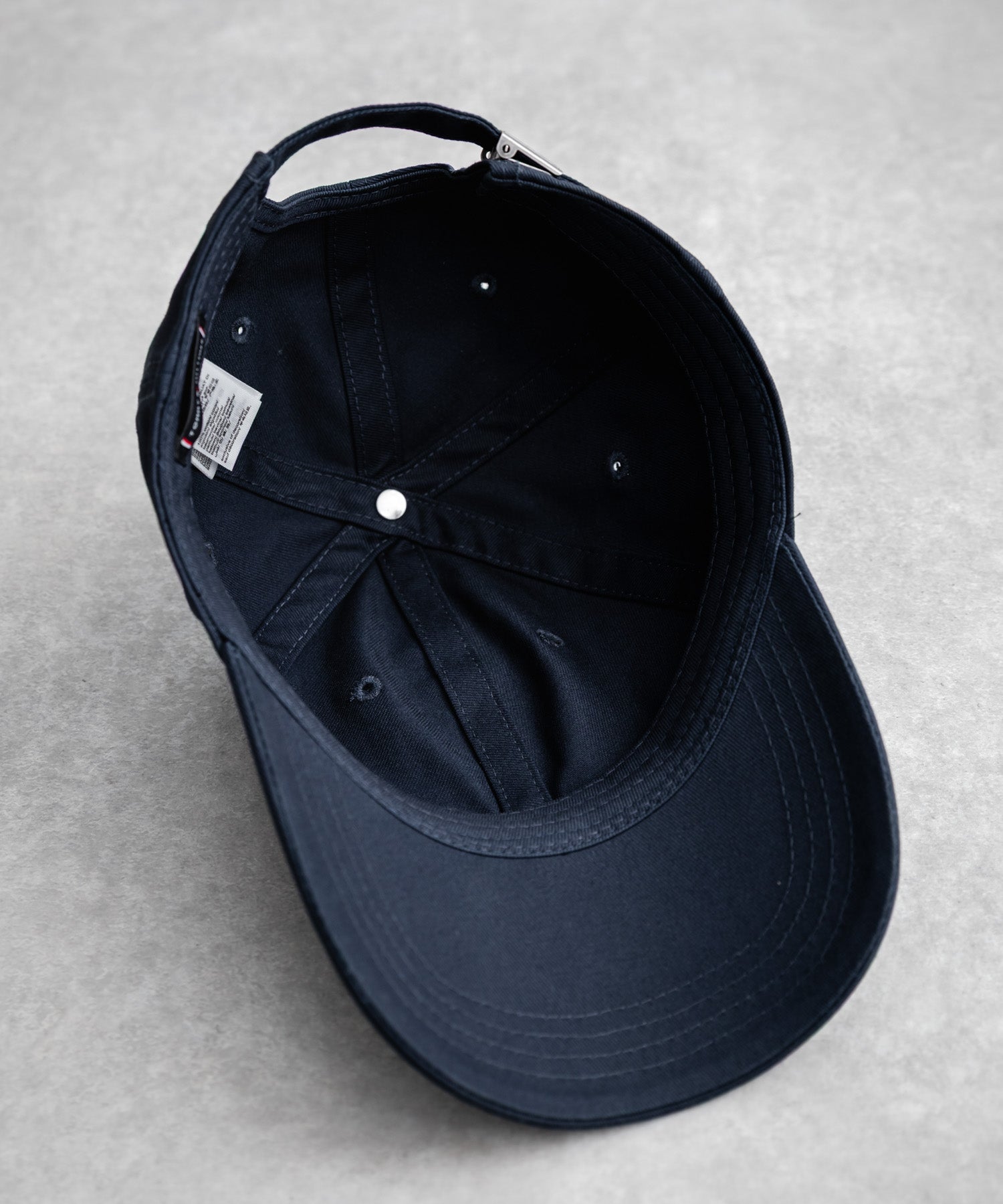TOMMY HILFIGER トミーヒルフィガー Am Tonal Hilfiger Logo Cap ワンポイントロゴ刺繍6パネルキャップ 16103