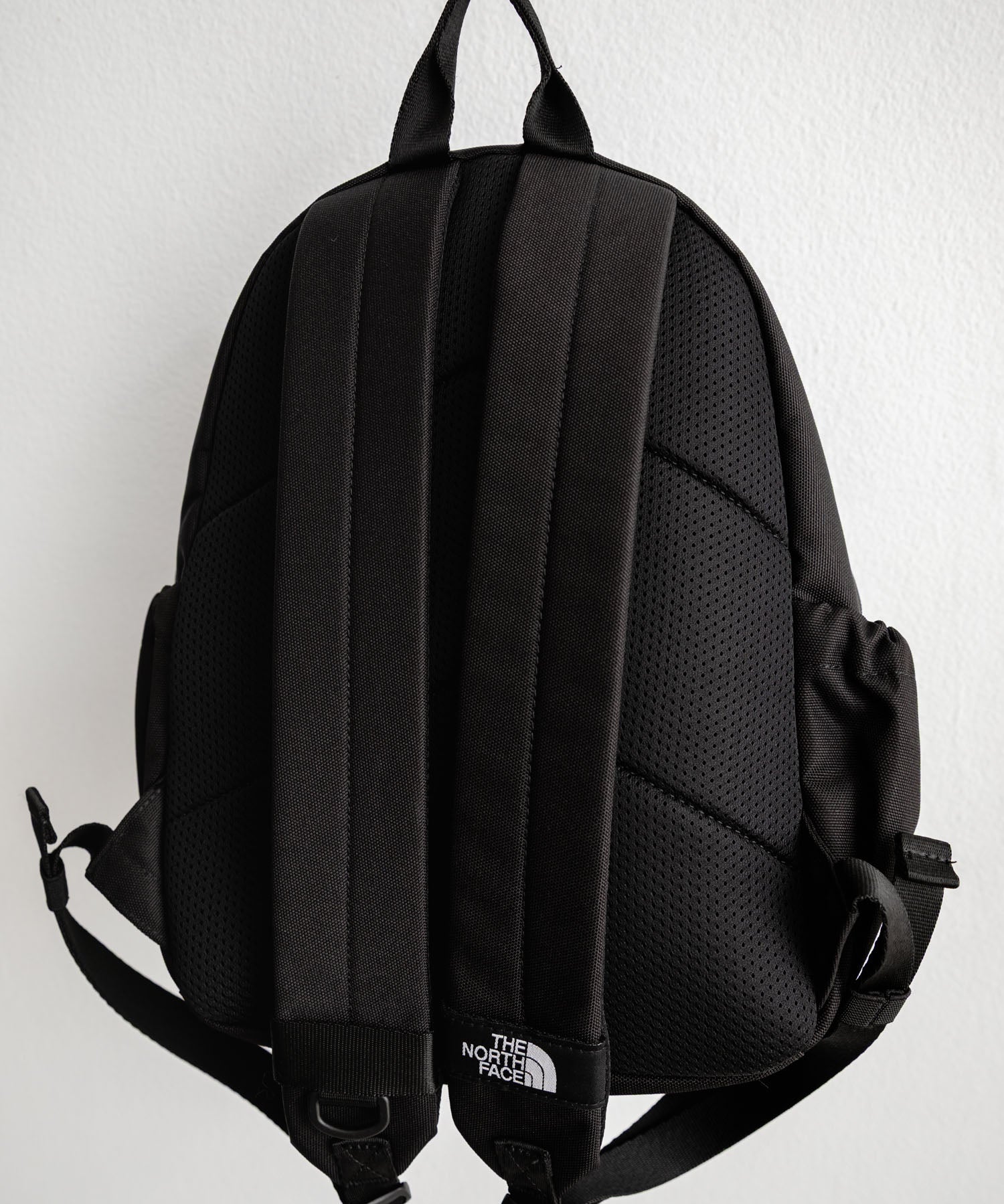 日本未展開モデル WHITE LABEL THE NORTH FACE ELECTRON SLING BAG ミニバックパック 15572