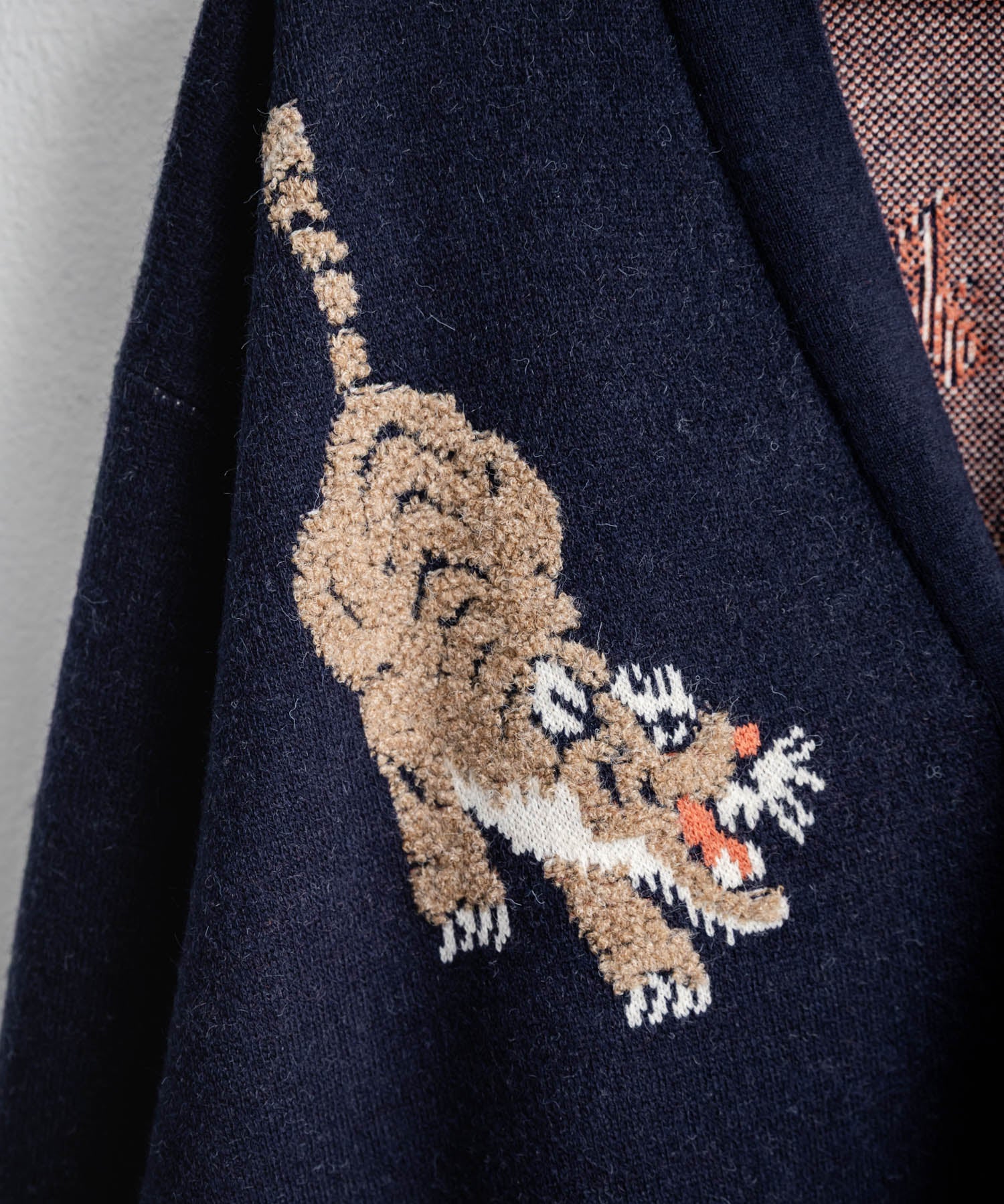 KRIFF MAYER クリフメイヤー オーバーサイズ龍虎刺繍もちのびV長袖ネックニットカーディガン 2623100 16539