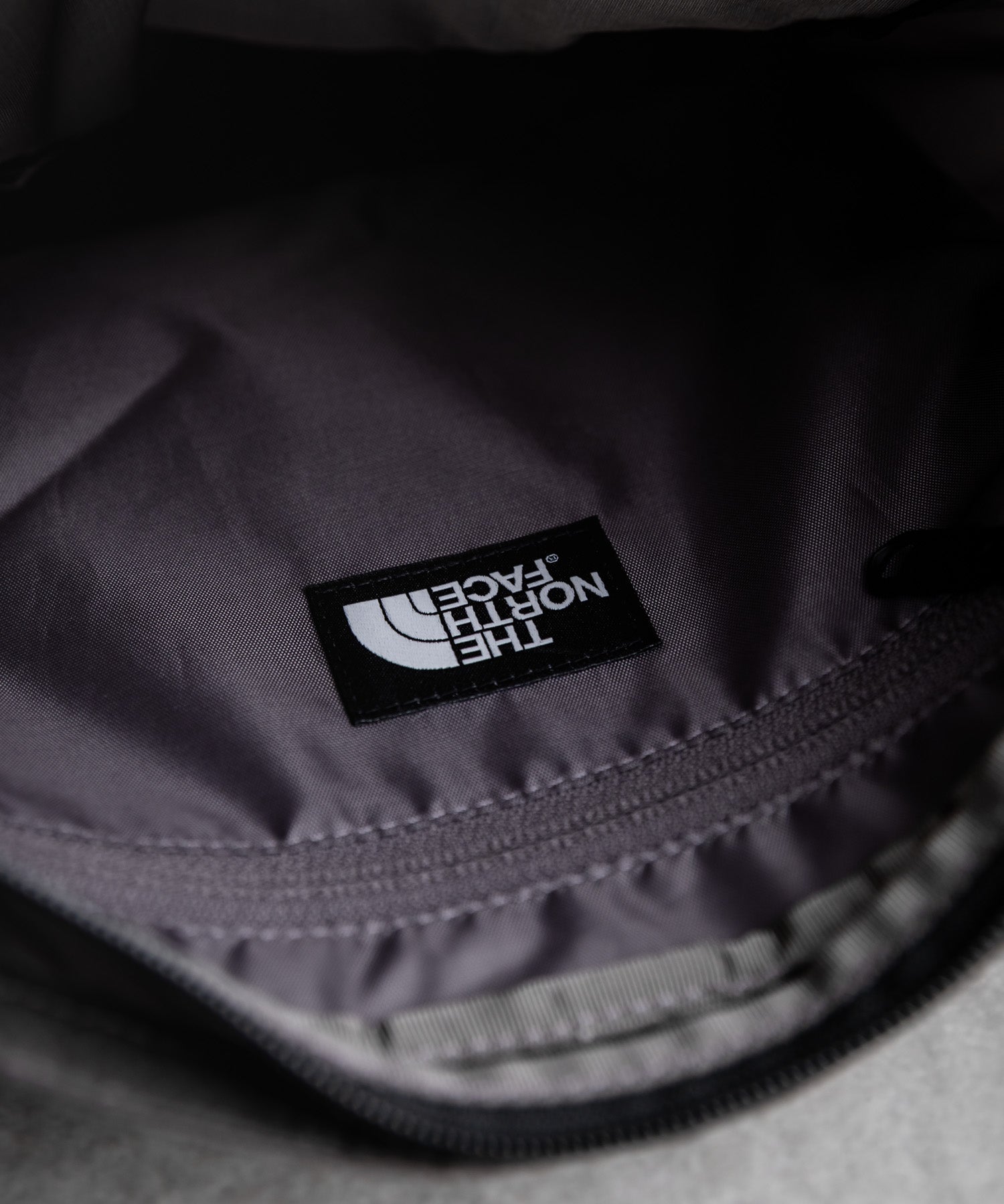 THE NORTH FACE ザ・ノースフェイス ULTRA-Z SHOULDER BAG M コーデュラナイロンショルダーバッグ/トートバッグ 16613