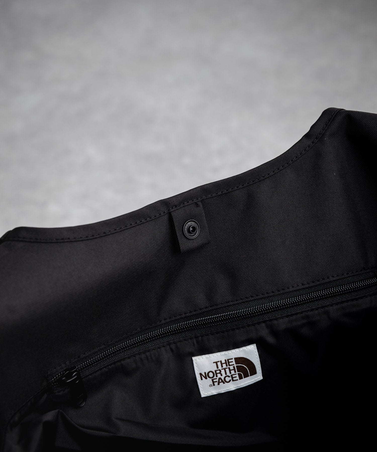 THE NORTH FACE WHITE LABEL WL TRIG BAG ナイロンデニムワンポイントロゴショルダートートバッグ 16204