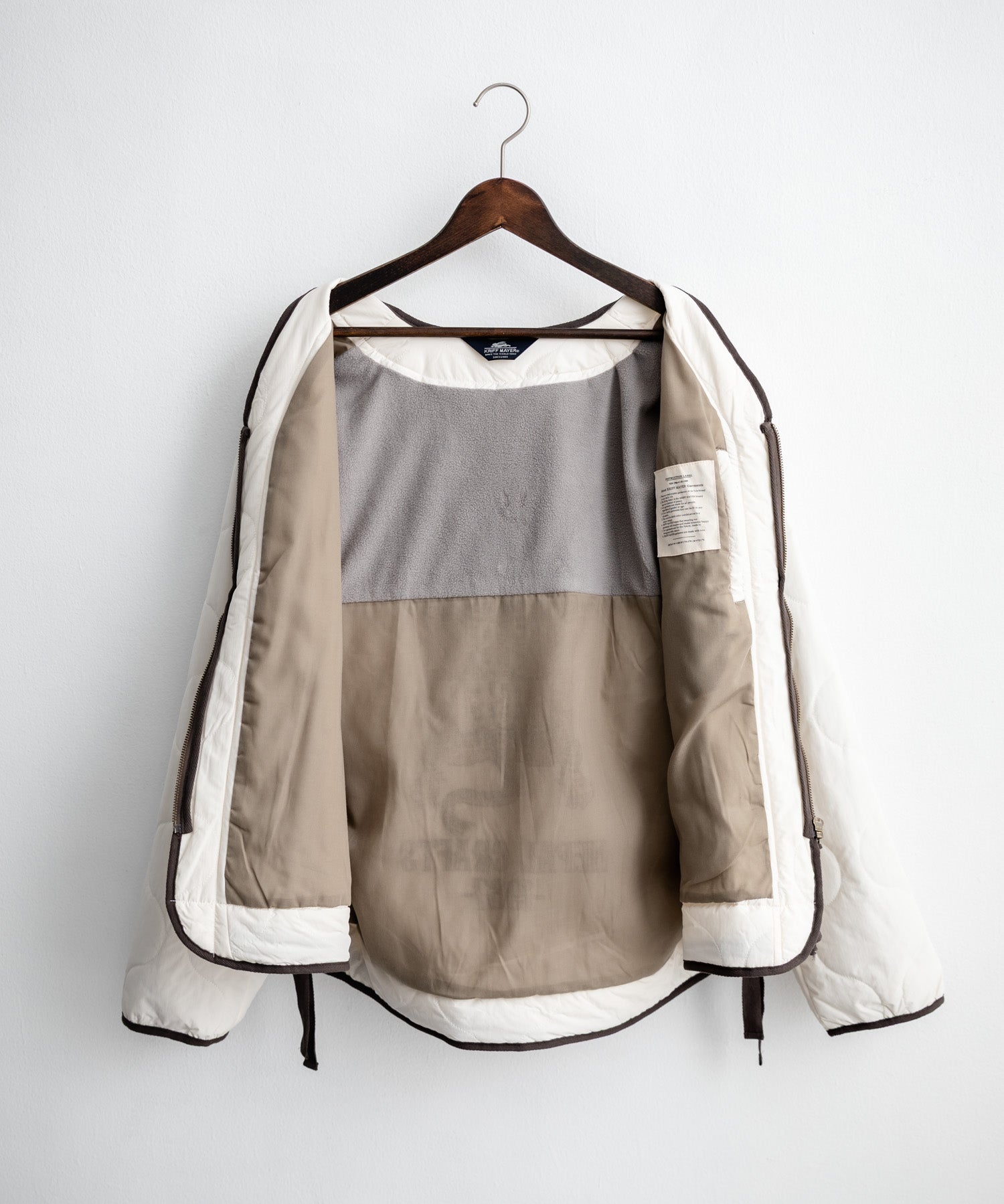 新色追加 KRIFF MAYER クリフメイヤー スーベニア刺繍ノーカラーキルトジャケット 2415104 14081
