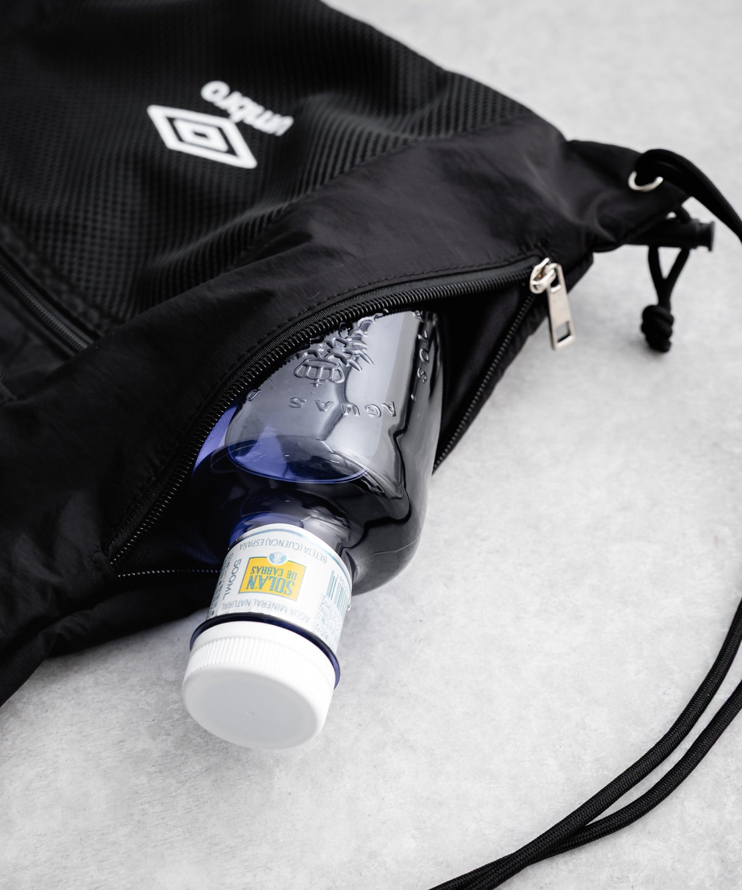 UMBRO 別注コラボ ドローコードワンポイントロゴナップサック 15350