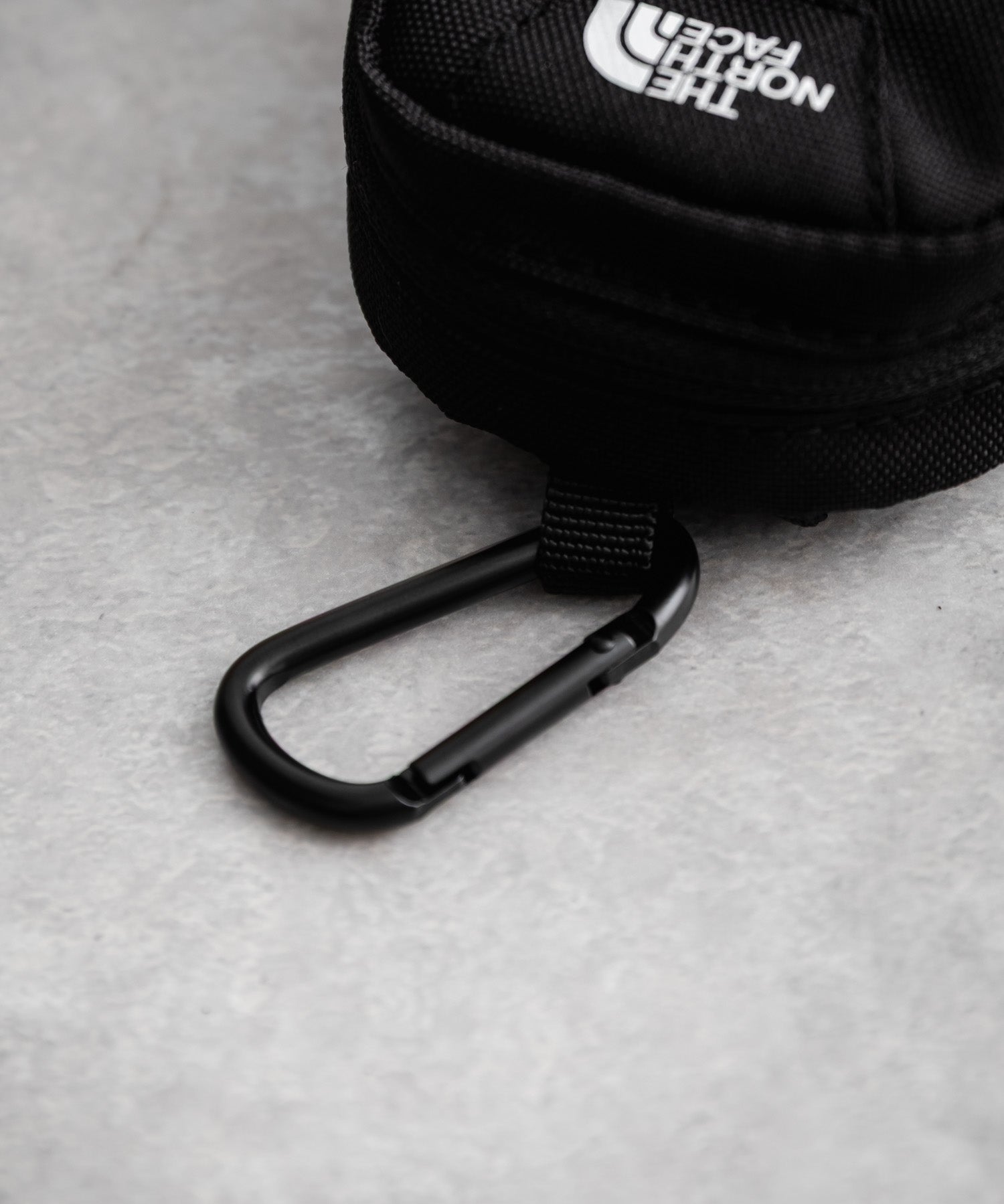 THE NORTH FACE ザ・ノースフェイス MINI BIG SHOT POUCH カラビナ付きミニポーチ/小物入れ 16014