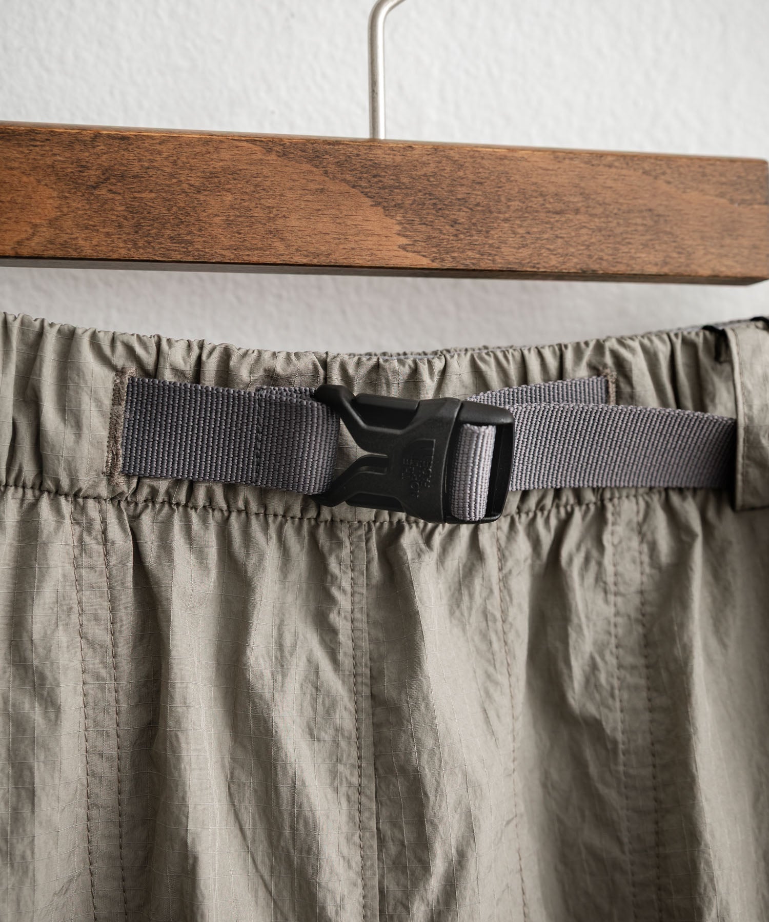 THE NORTH FACE WORKWAY SHORTS 接触冷感ロゴ刺繍ショートワイドパンツ 15892