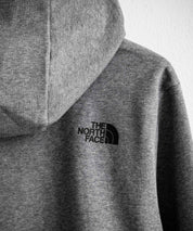 THE NORTH FACE ザ・ノースフェイス SIMPLE DOME HOODIE オーバーサイズ裏起毛シンプルワンポイントロゴプルオーバーパーカー 15215