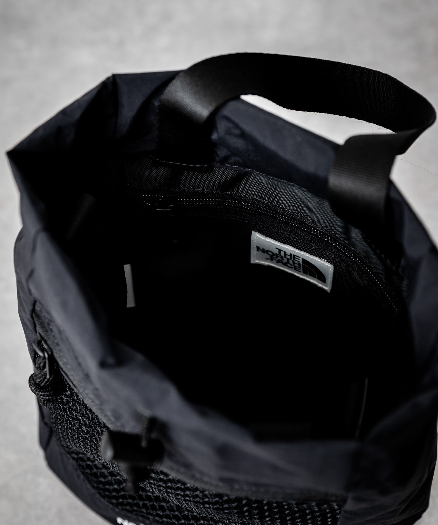 新色追加 日本未展開モデル THE NORTH FACE ザ・ノースフェイス WHITE LABEL LINDEN MESH BUCKET BAG MINI 2WAYバケットバッグミニ 韓国限定 15051