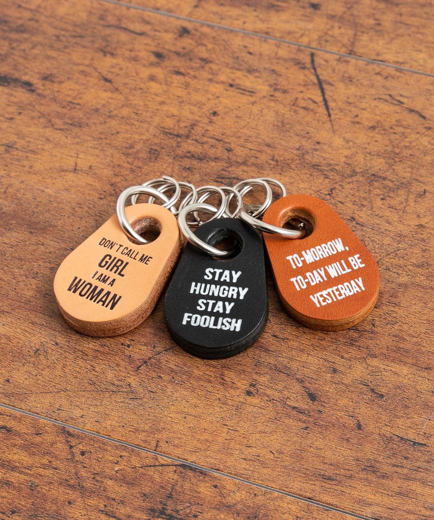 Butler Verner Sails 日本製 COWタグ レザーキーチャーム 12765