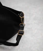 MEI TOTEBAG M ロゴプレート2WAYトートショルダーバッグ 16197