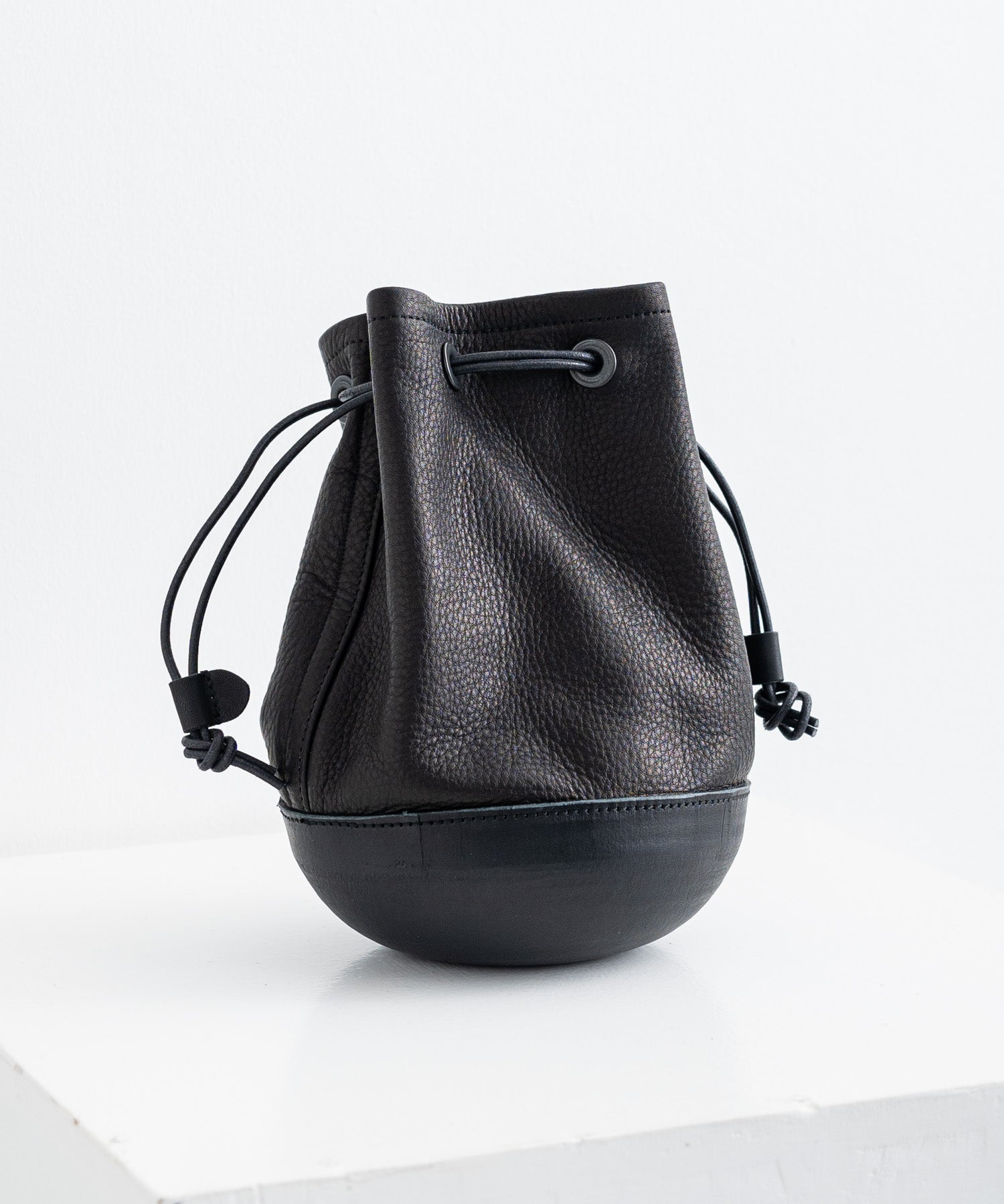 Butler Verner Sails バトラーバーナーセイルズ 日本製 国産DARUMA ALLレザー巾着バッグ JA-2635 11515