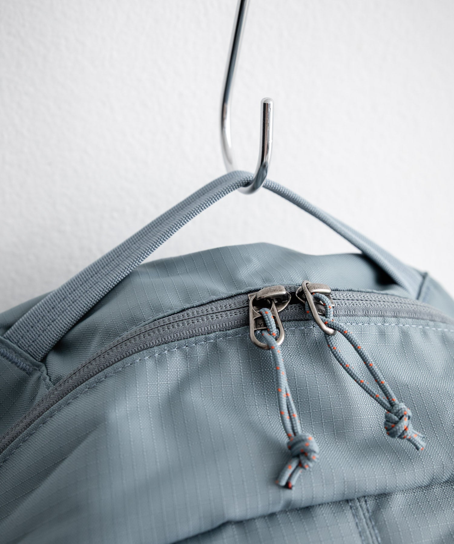 Patagonia パタゴニア REFUGIO DAY PACK 26L A4収納可能大容量リュック/バックパック 16148